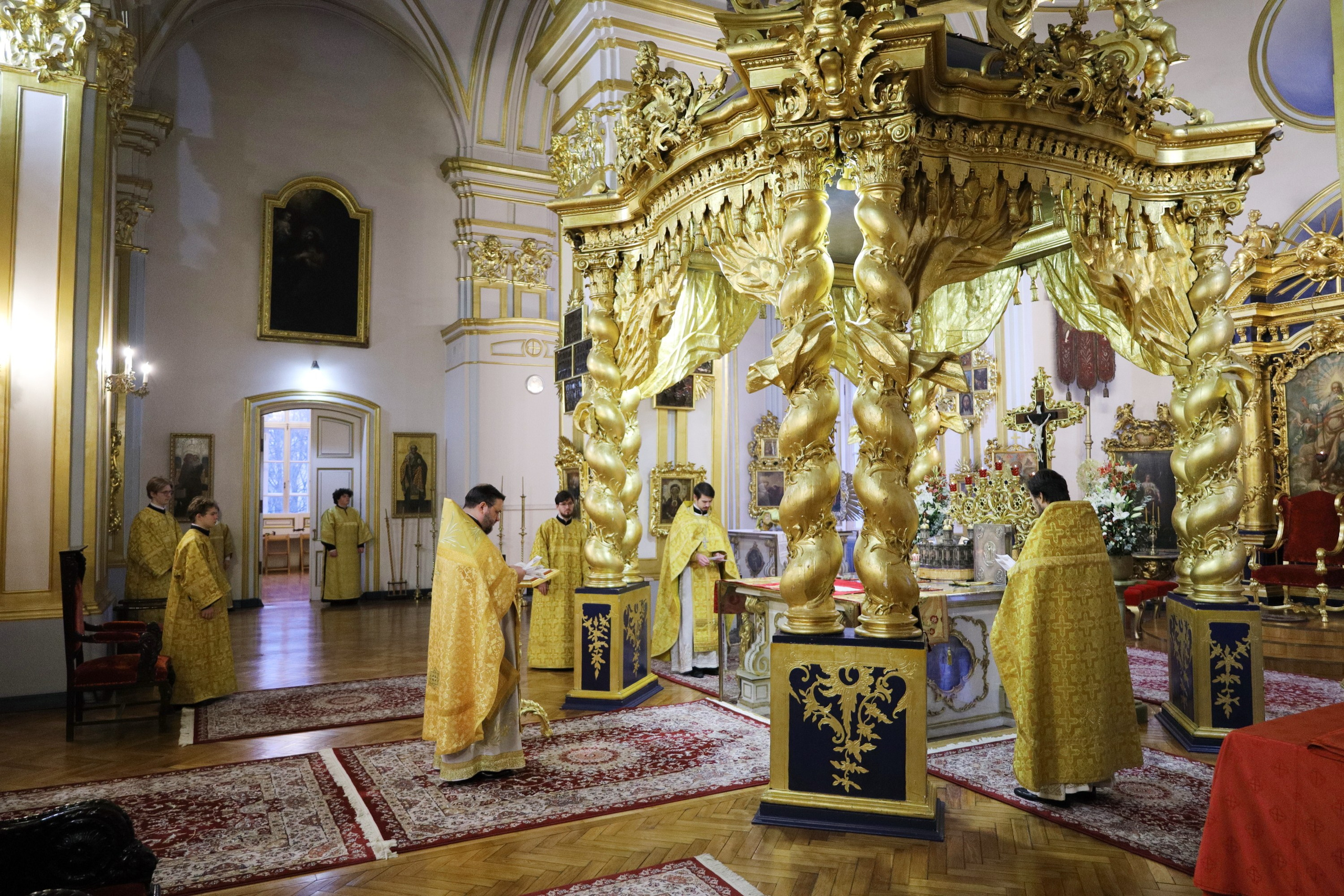 НЕДЕЛЯ 23-Я ПО ПЯТИДЕСЯТНИЦЕ. НИКОЛО-БОГОЯВЛЕНСКИЙ МОРСКОЙ СОБОР