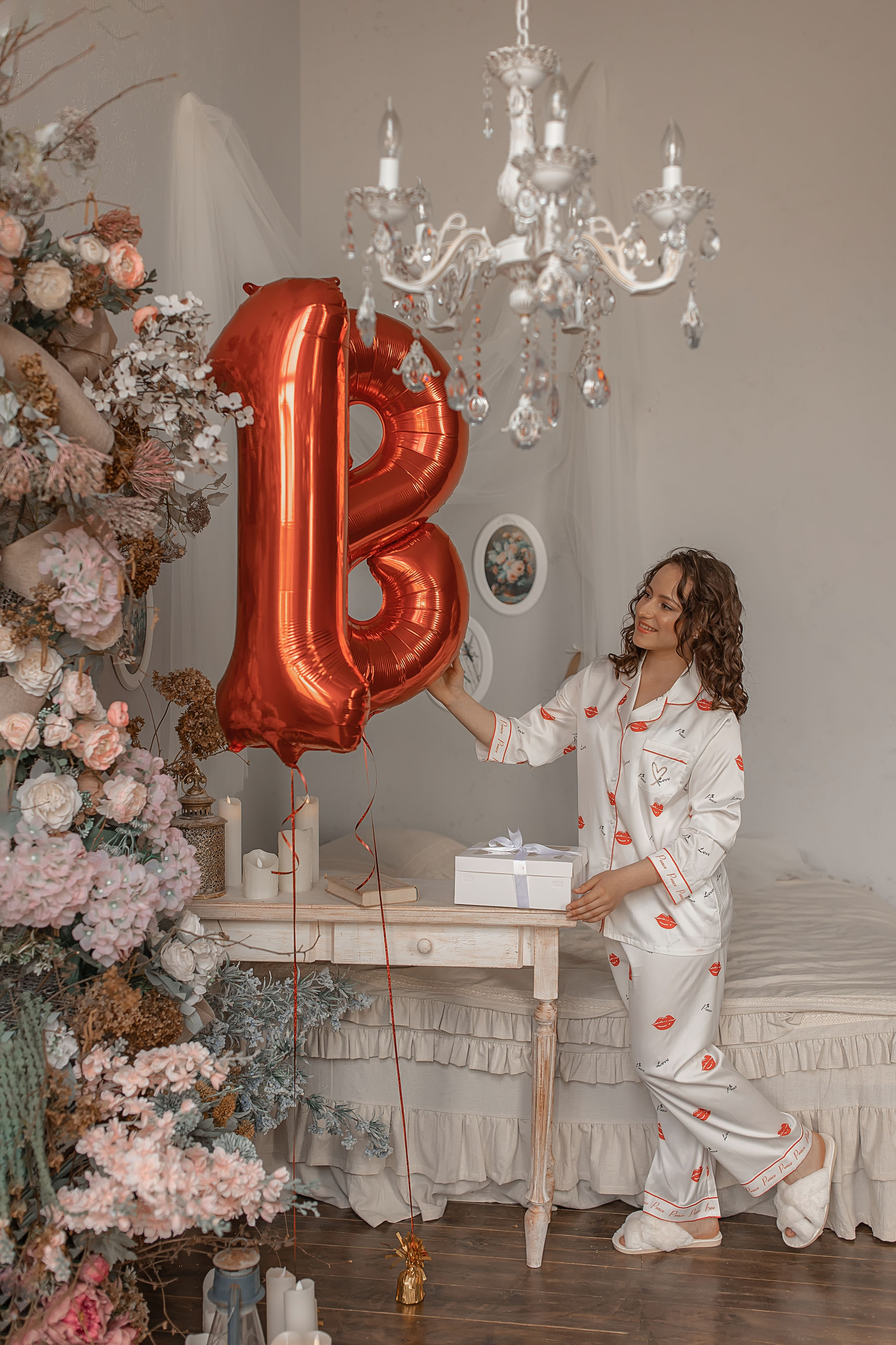 Женский портрет. Фотограф-стилист Крым Прокат одежды в Крыму. Фотосессии в Крыму