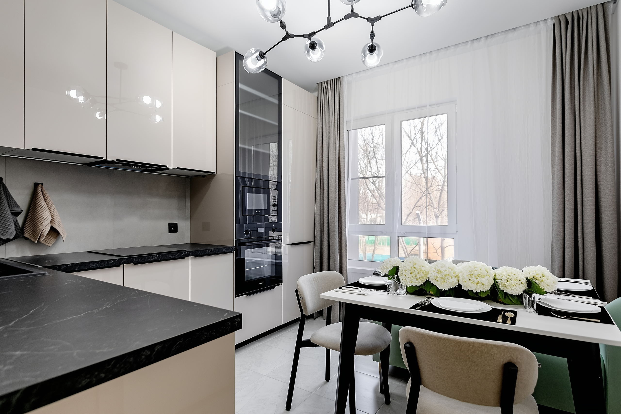 Ул. Ремизова. Лена Крутова. Фотограф в Москве