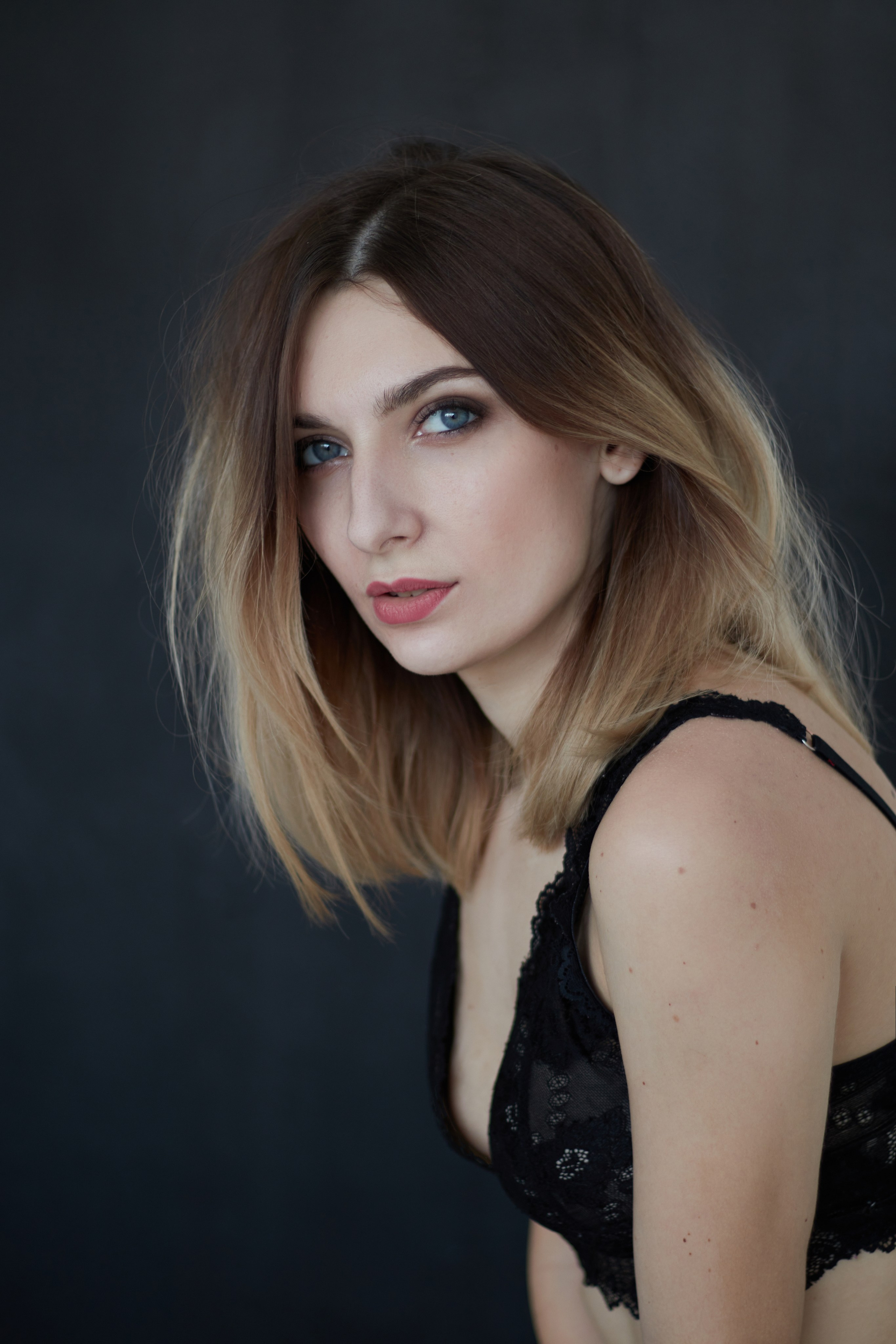 Портретная фотосессия в Москве студийная