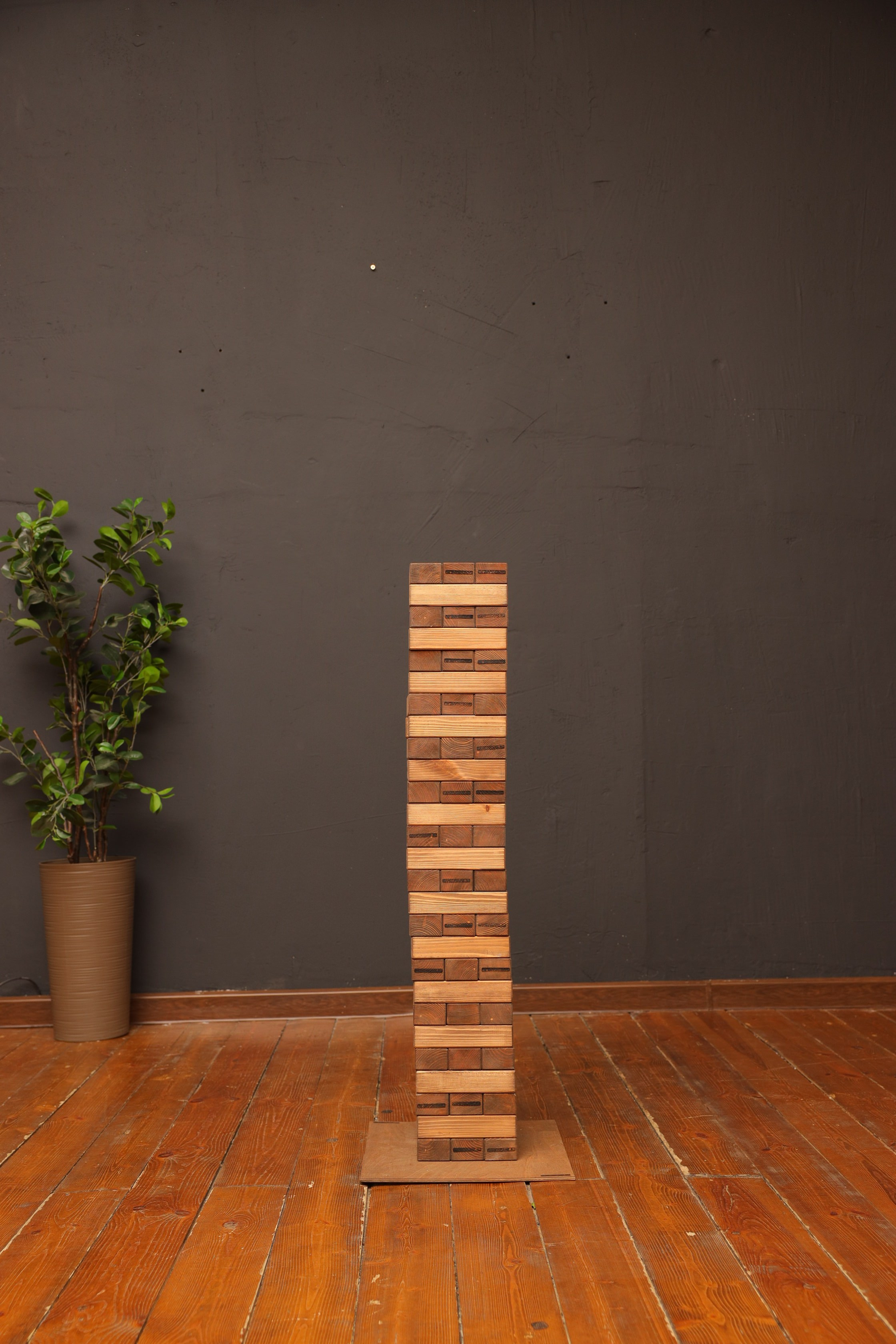 Крафтовые игры (настольные деревянные игры) в аренда на мероприятие. Инсталаб Краснодар фото и видео интерактивы на ваше мероприятие