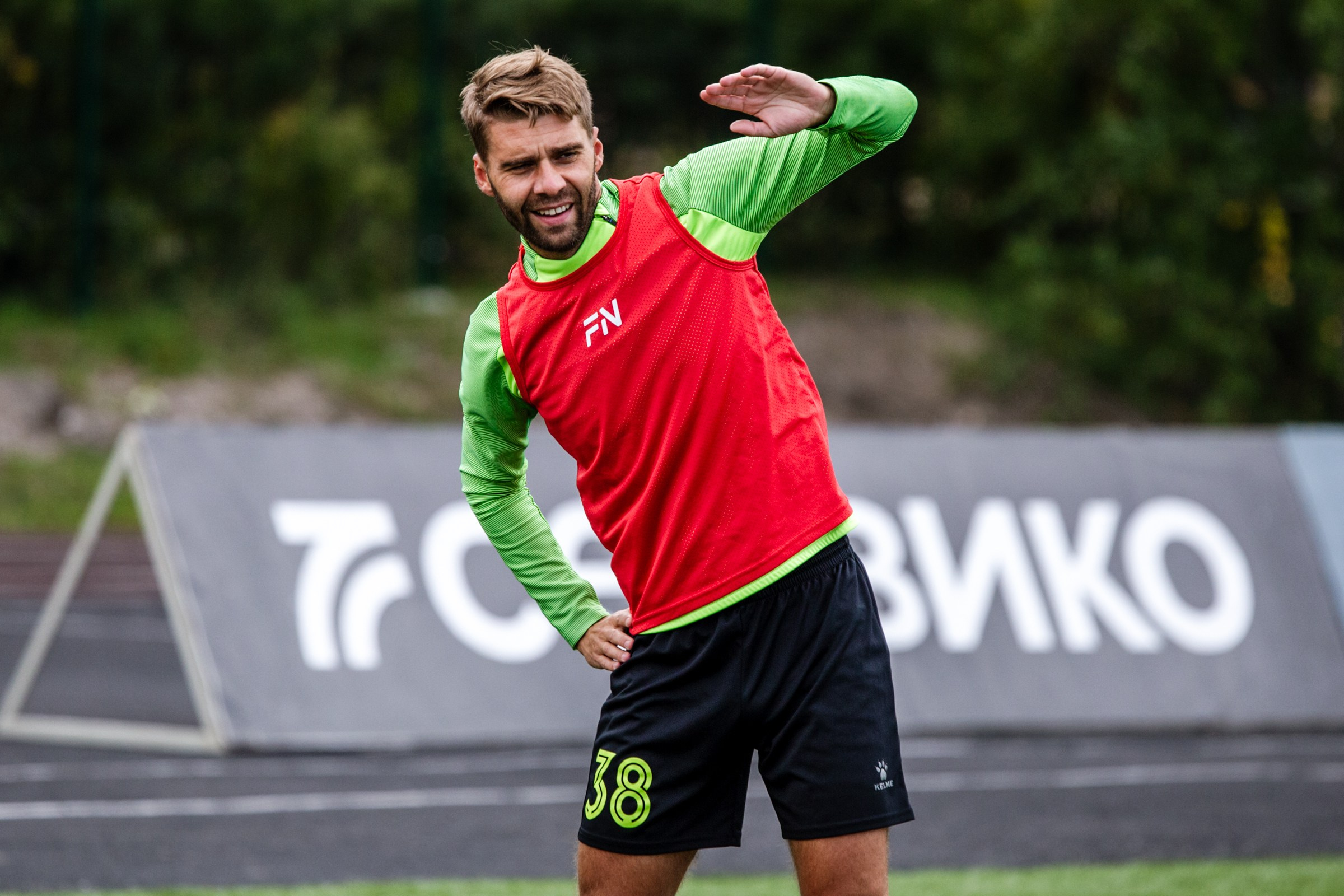 Первенство России по футболу LEON-Вторая лига Б | ФК Иркутск — Космос (Долгопрудный) | 14.09.25. Фотограф в Иркутске Евгения Айвазова