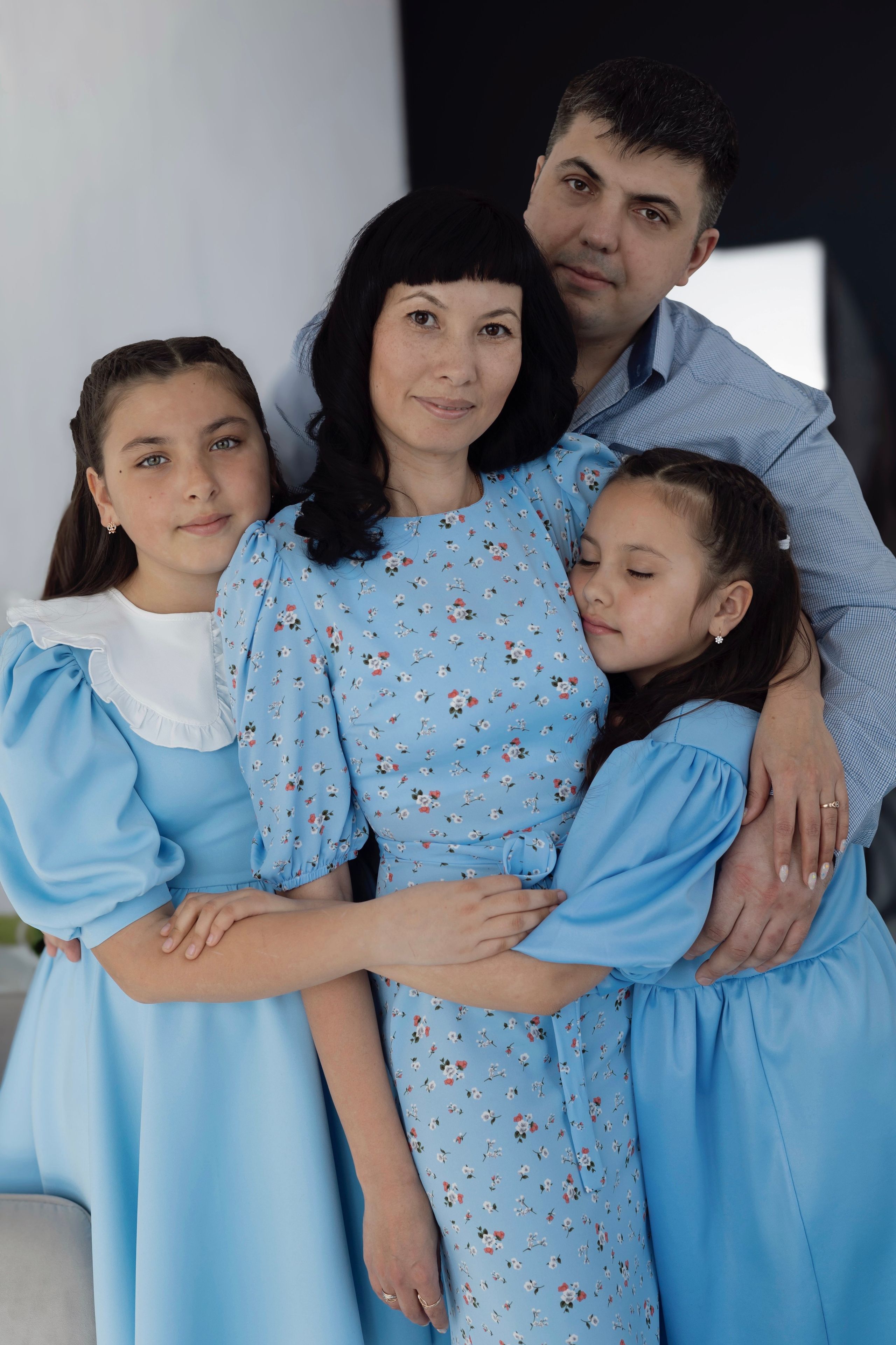 Семейная съемка. Интерьерный, предметный и контент фотограф в Иркутске Наталья Карпова