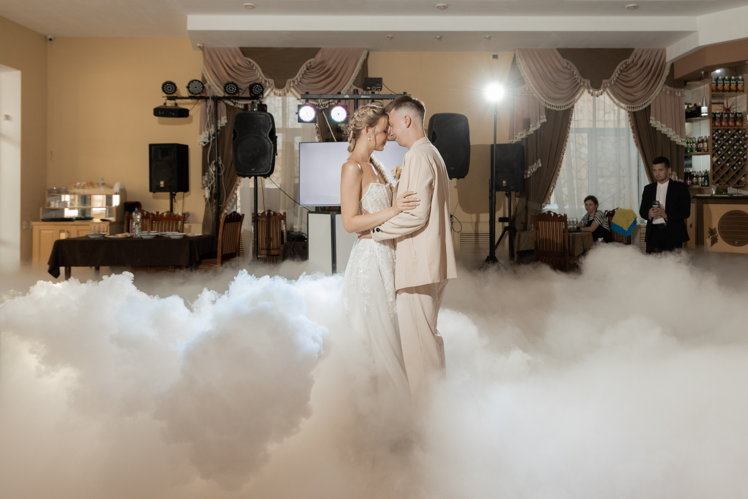 Роман и Александра (банкет). Свадебный фотограф Ангелина Сунгатулина | Саратов | Балаково | Вольск