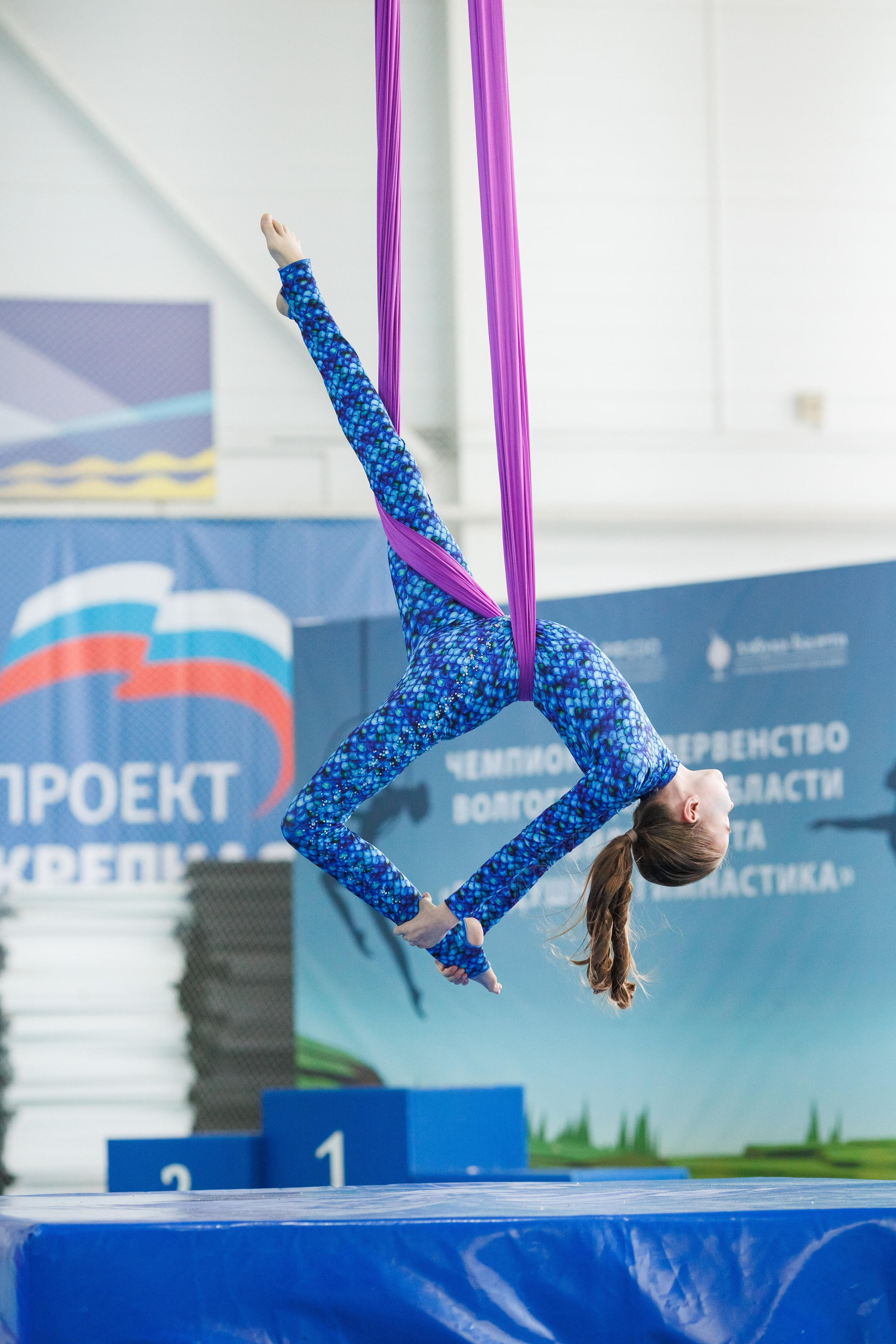 Воздушная гимнастика. Фотограф Шейдаев Эмин г. Волгоград