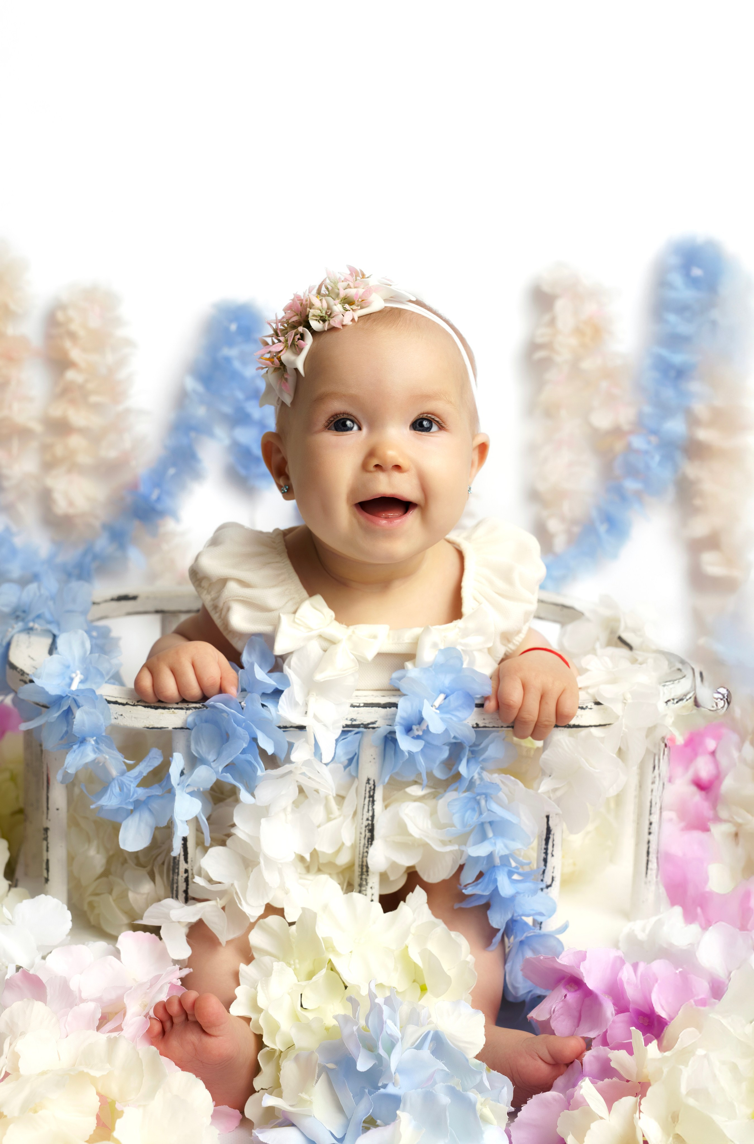 Дети до года. Фотограф новорожденных, детей до года и беременных в Симферополе