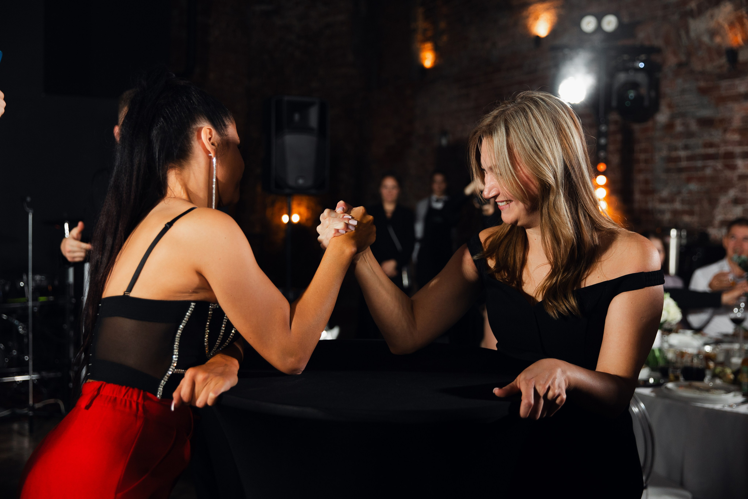 Яков и Елена 12.10.24. Фотограф — Погодина Екатерина