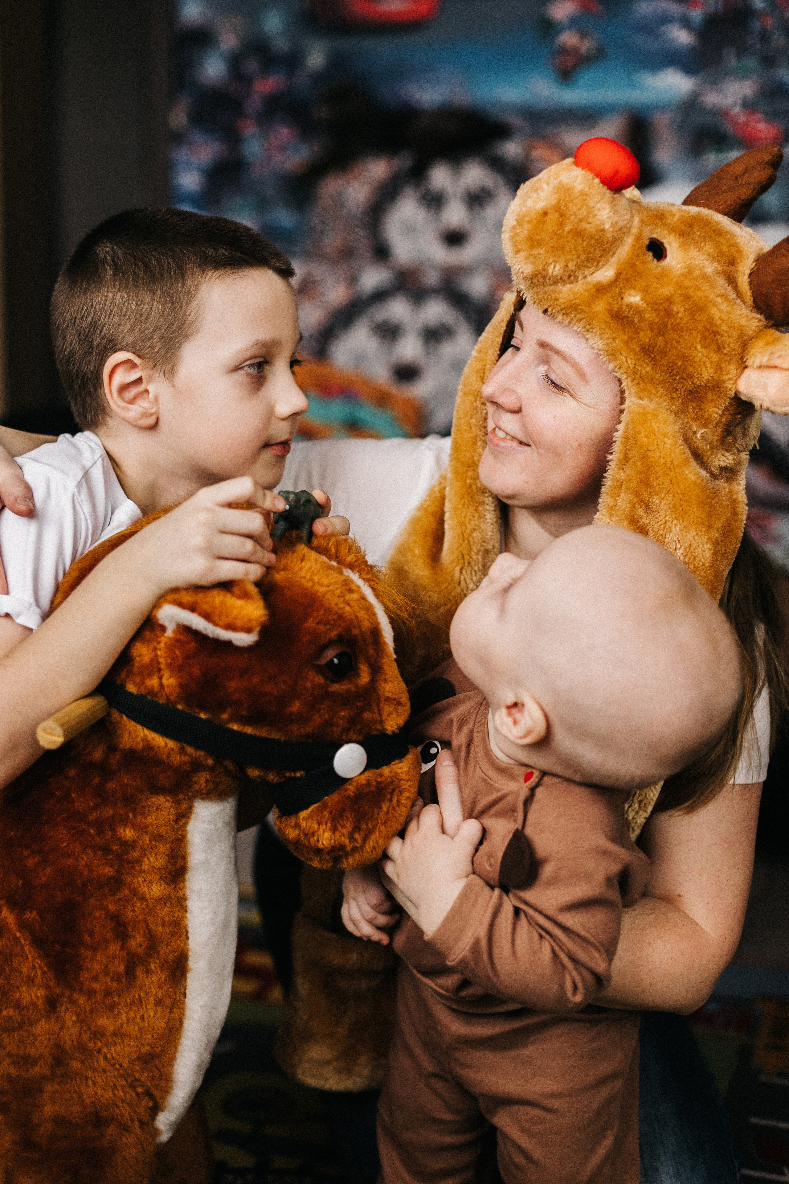 Ирина с сыновьями. Семейный фотограф lifestyle в Новосибирске Елена Шпилевая