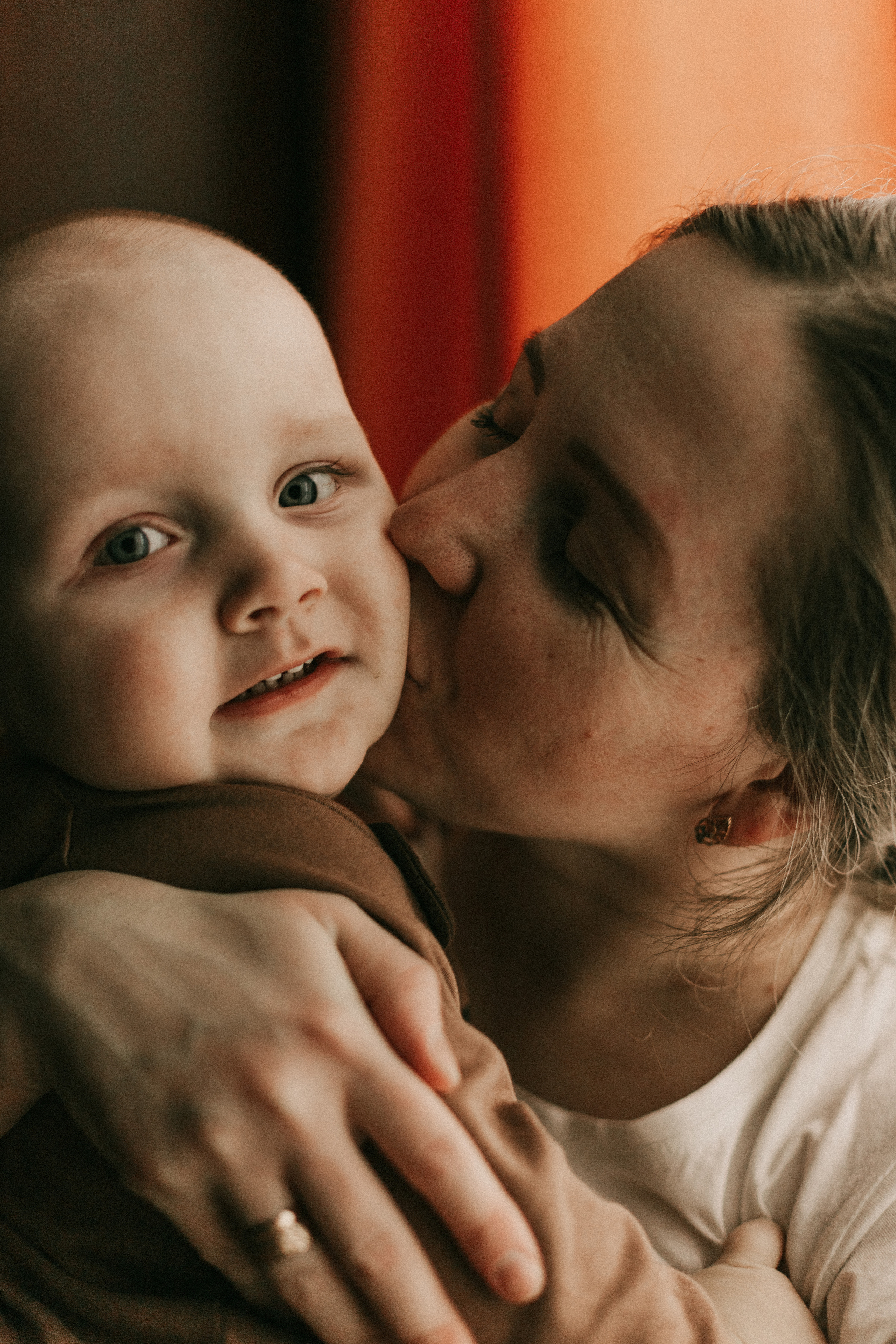 Ирина с сыновьями. Семейный фотограф lifestyle в Новосибирске Елена Шпилевая