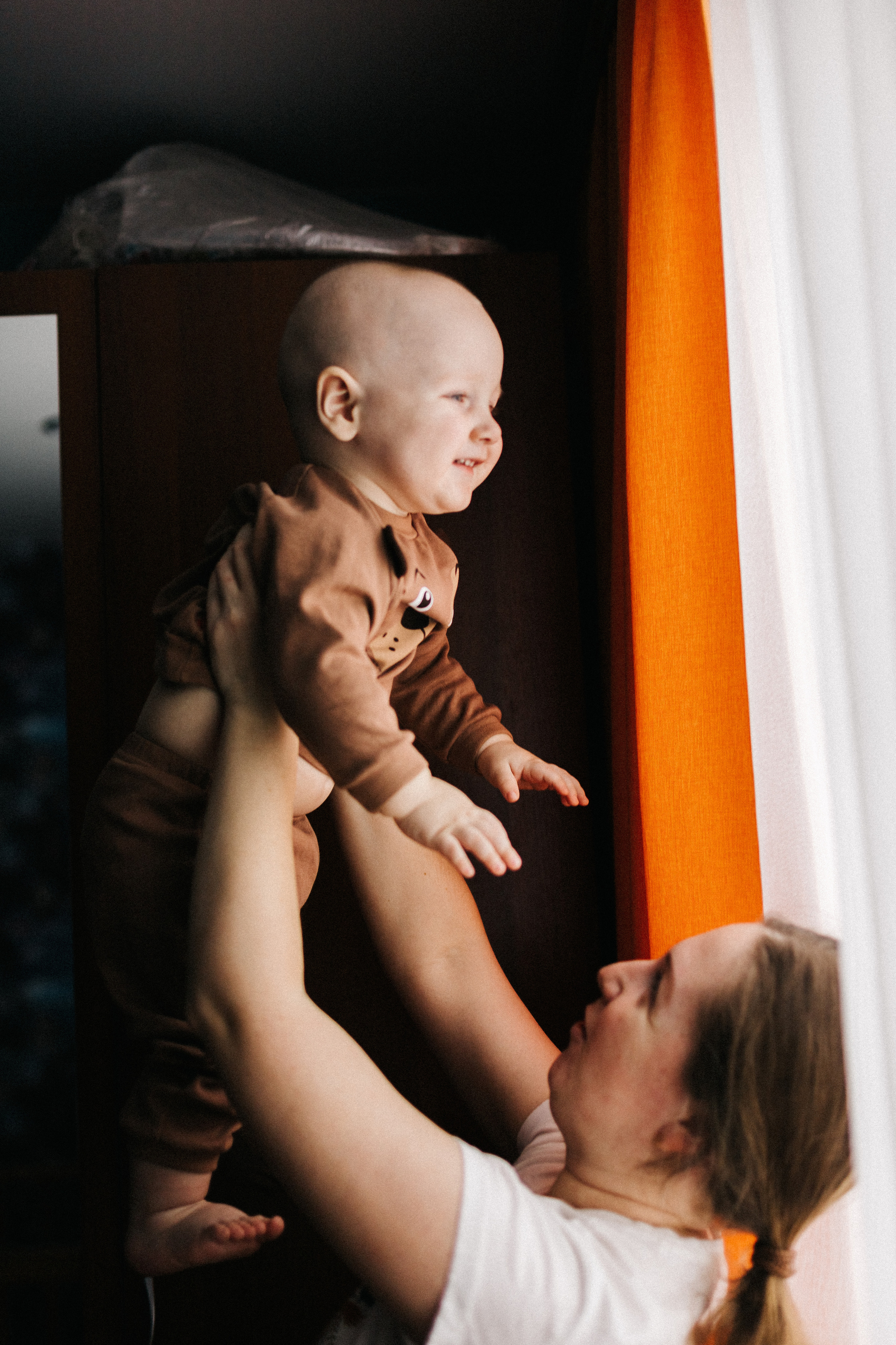 Ирина с сыновьями. Семейный фотограф lifestyle в Новосибирске Елена Шпилевая