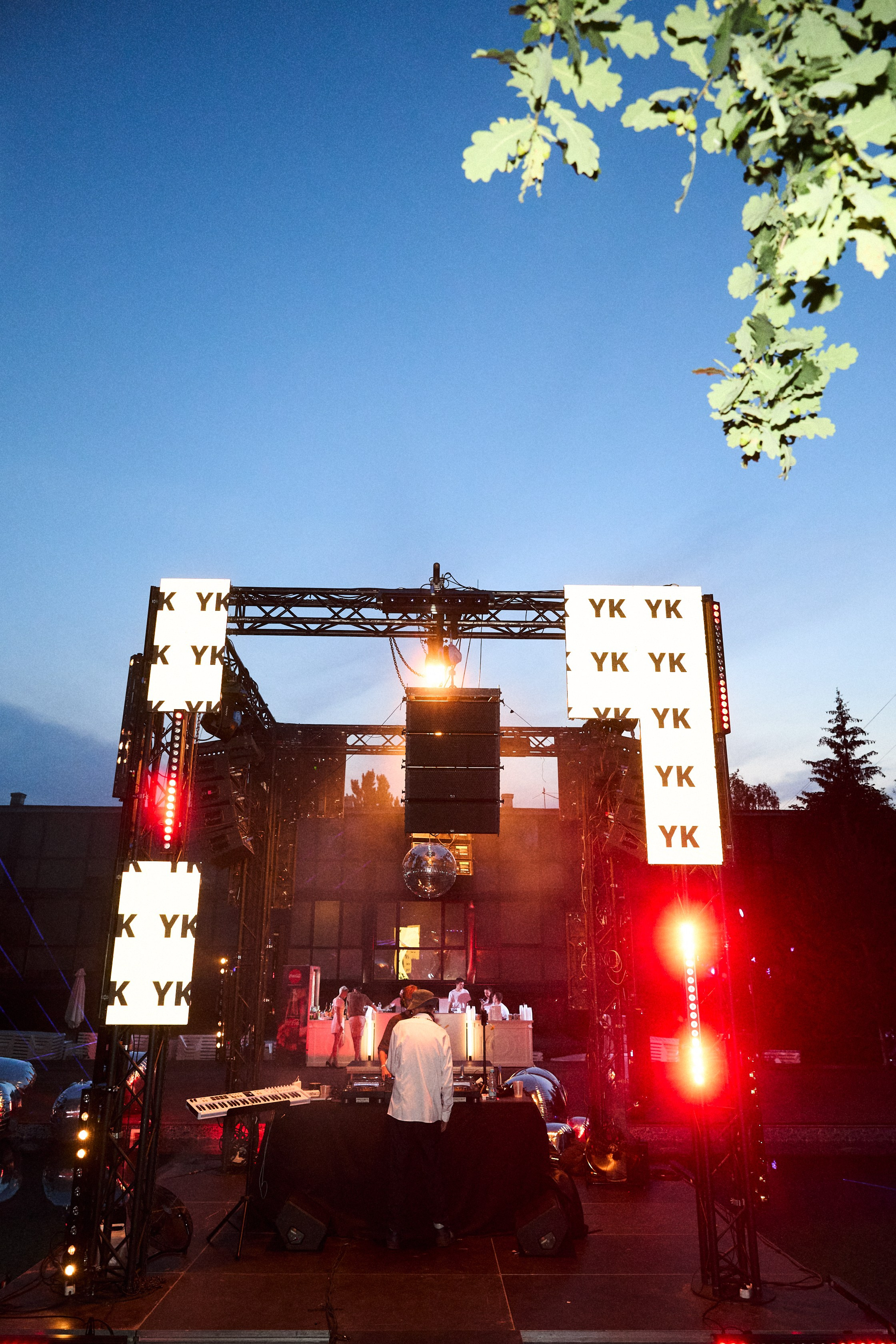 FACE2FACE. Фотограф Максим Маркелов