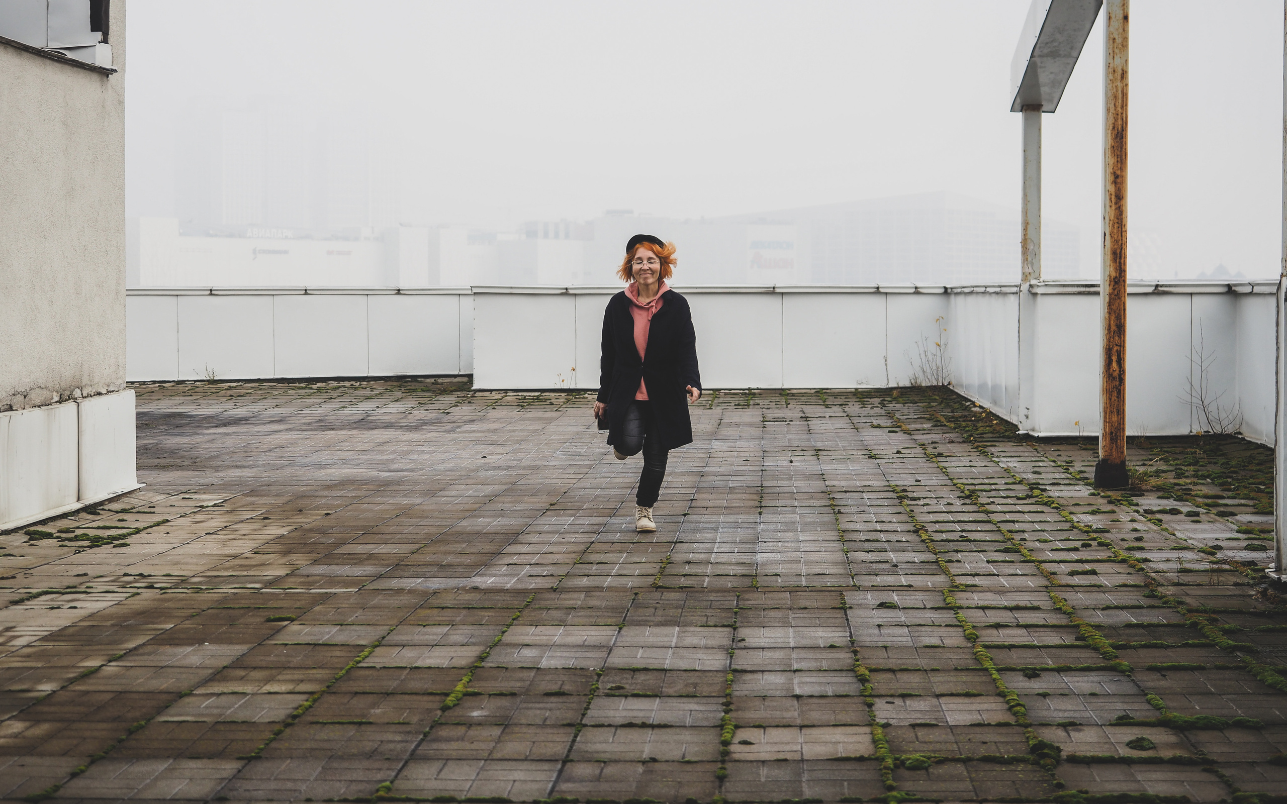 The world around me. Фотограф