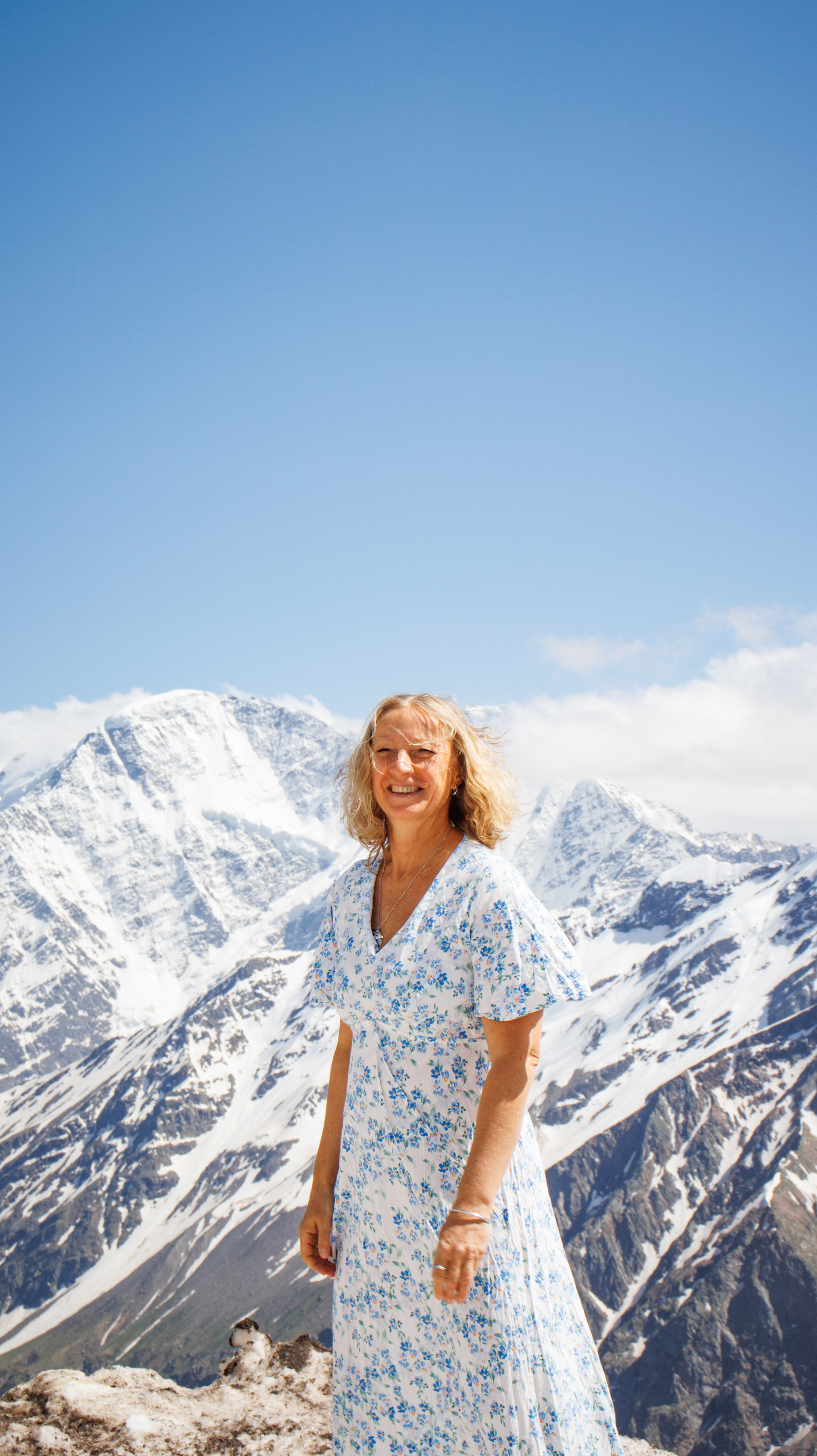 Портретка. Фотограф на трекинг и восхождение Эльбрус, Приэльбрусье. Елизавета Бобок