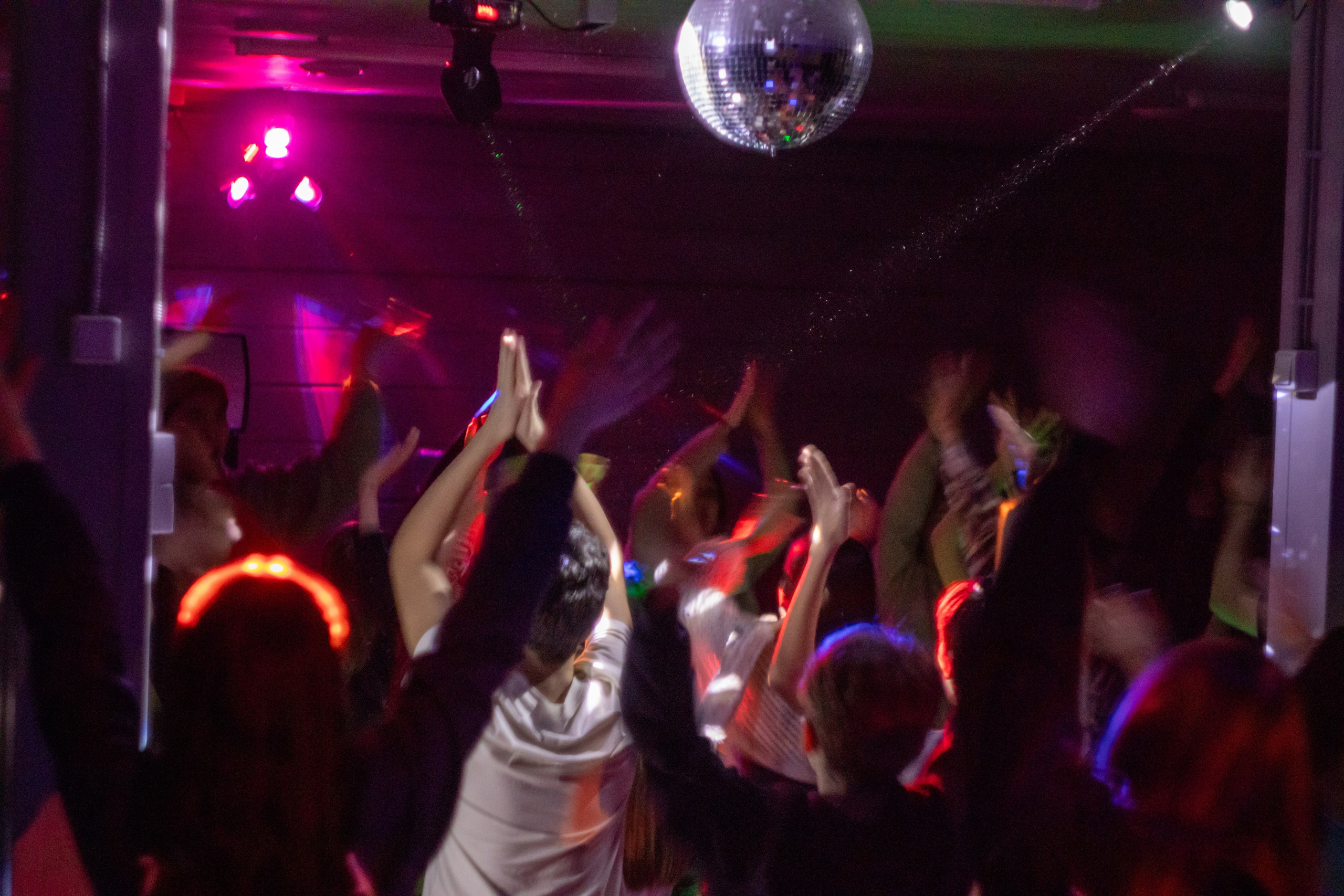 Репортаж / детский лагерь. Фотограф на трекинг и восхождение Эльбрус, Приэльбрусье. Елизавета Бобок