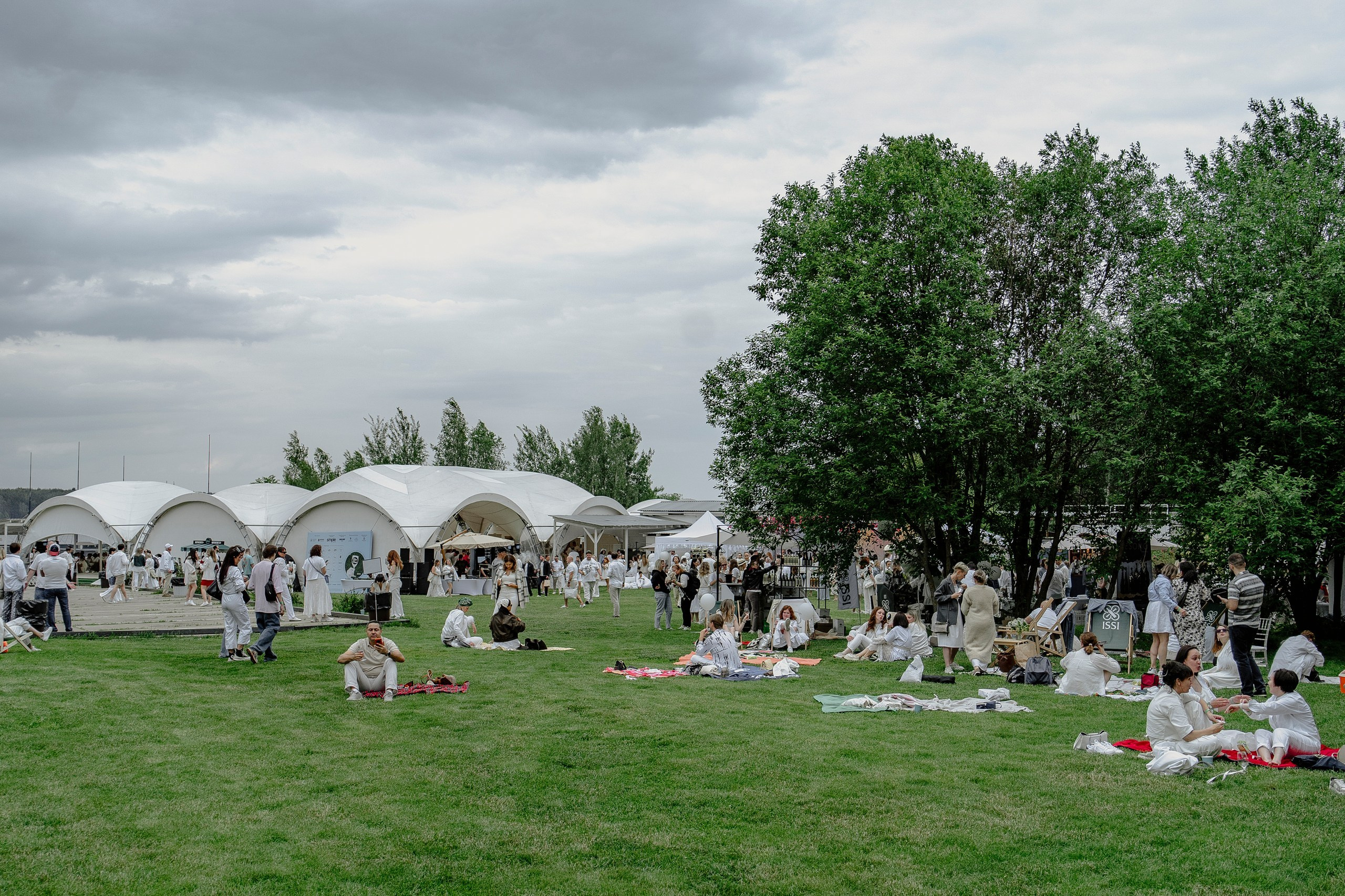 Wine wite paty 2025. Свадебный фотограф Москва