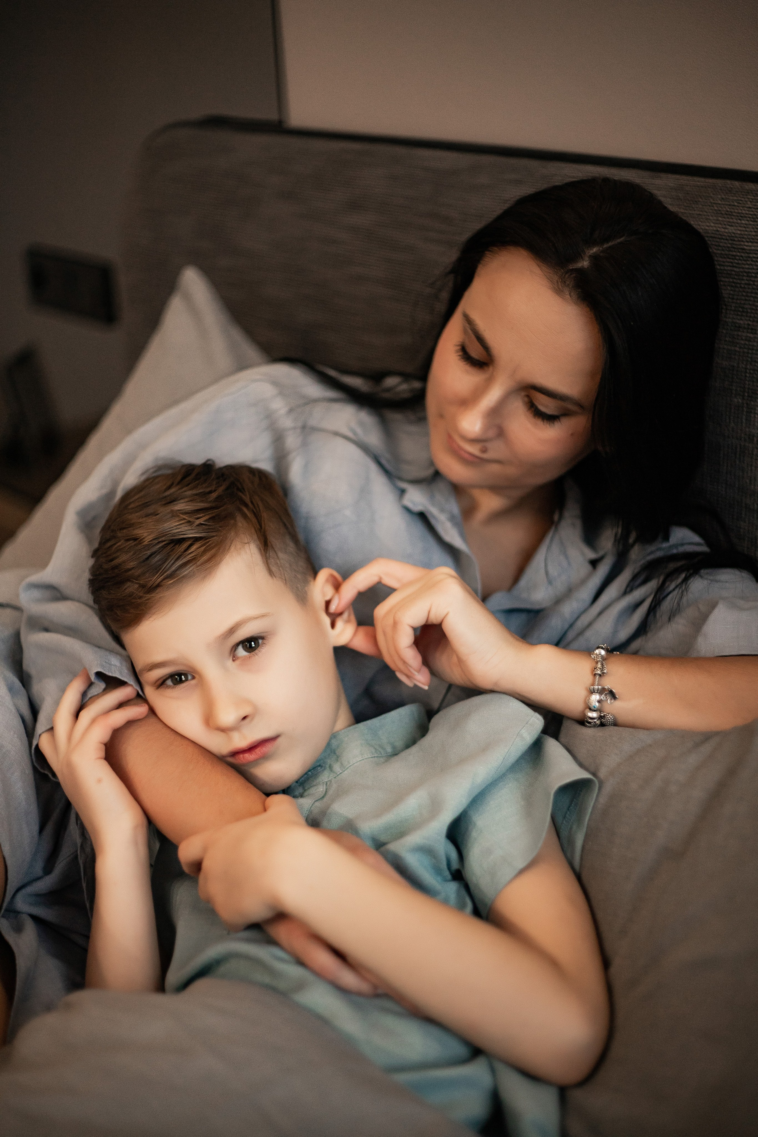 Совместный завтрак. Семейная съемка — это красивый способ признаться своей семье в любви