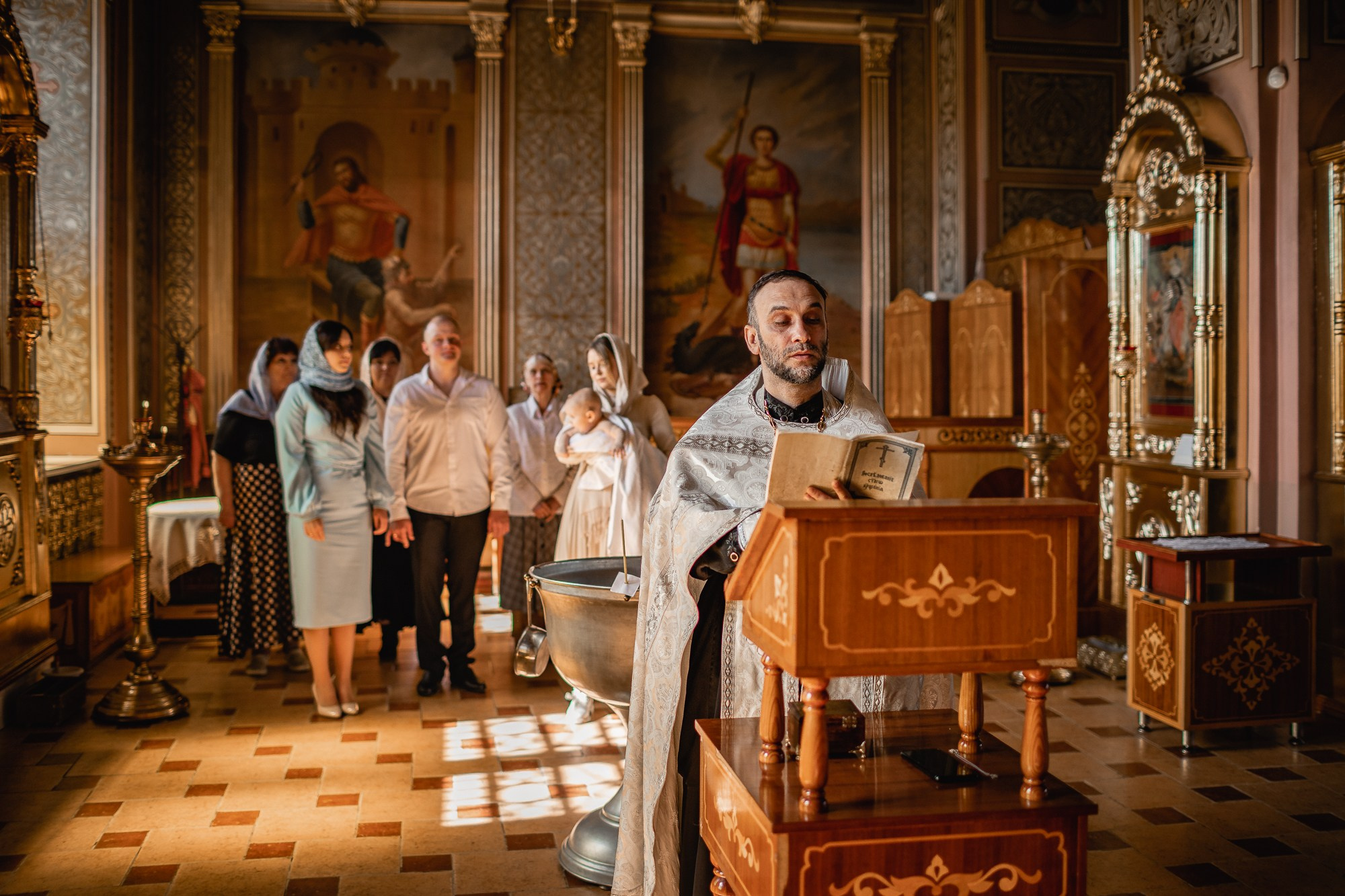 КРЕЩЕНИЕ АРТЕМА (Н. Белого). Семейный фотограф новорождённых в Серпухове Юлия Новикова +79637785957