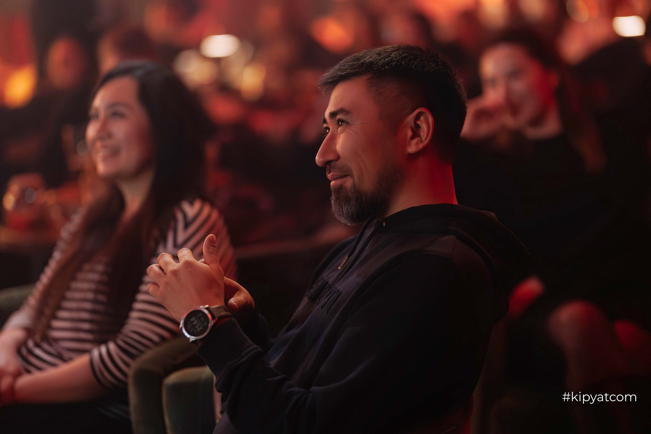 Сольный стендап концерт Александра Меркуль