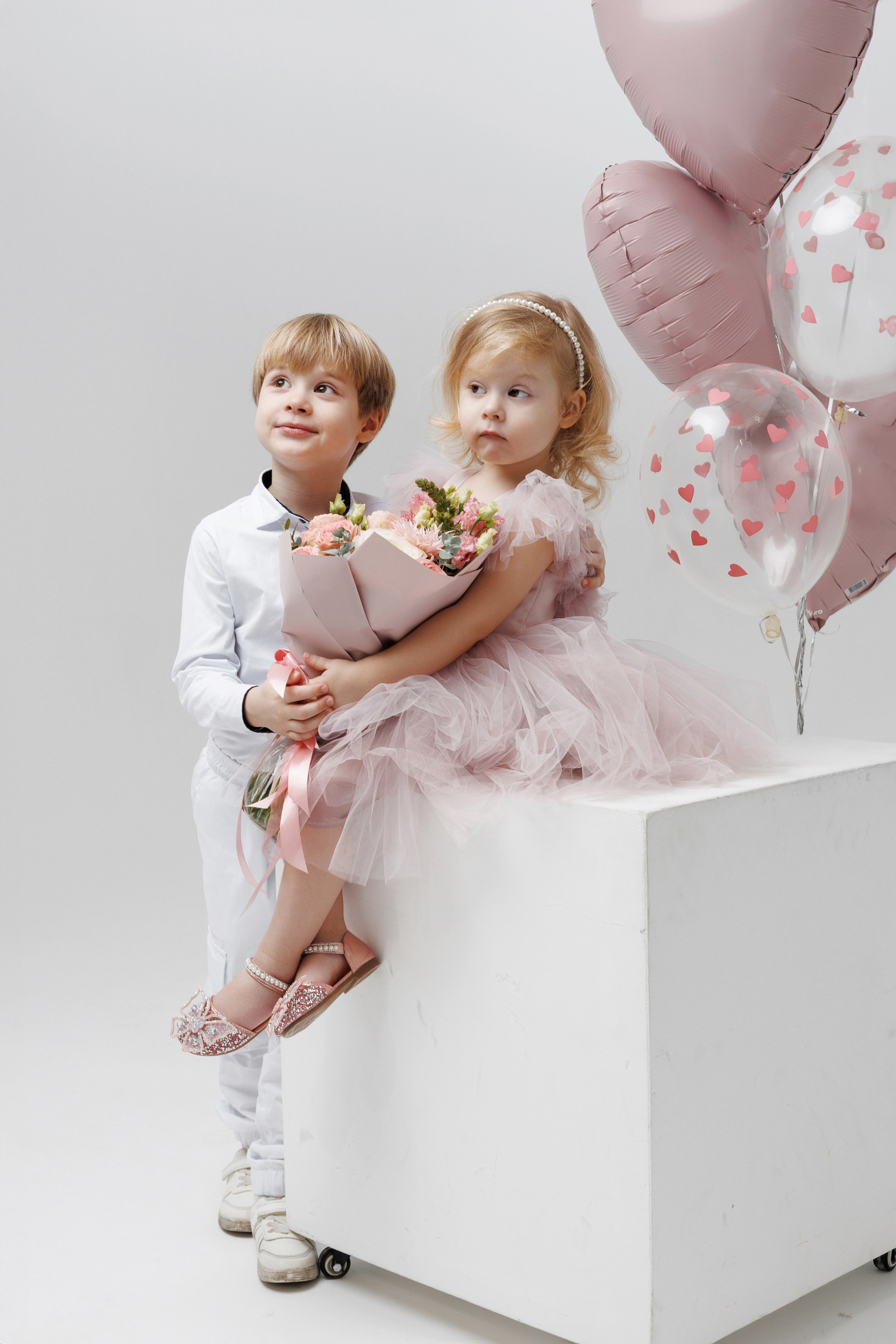 Съемка Дня Рождения Алисы в фотостудии CROSS-STUDIO зал IDEAL. Свадебный и семейный фотограф в Москве и МО Елена Агапова