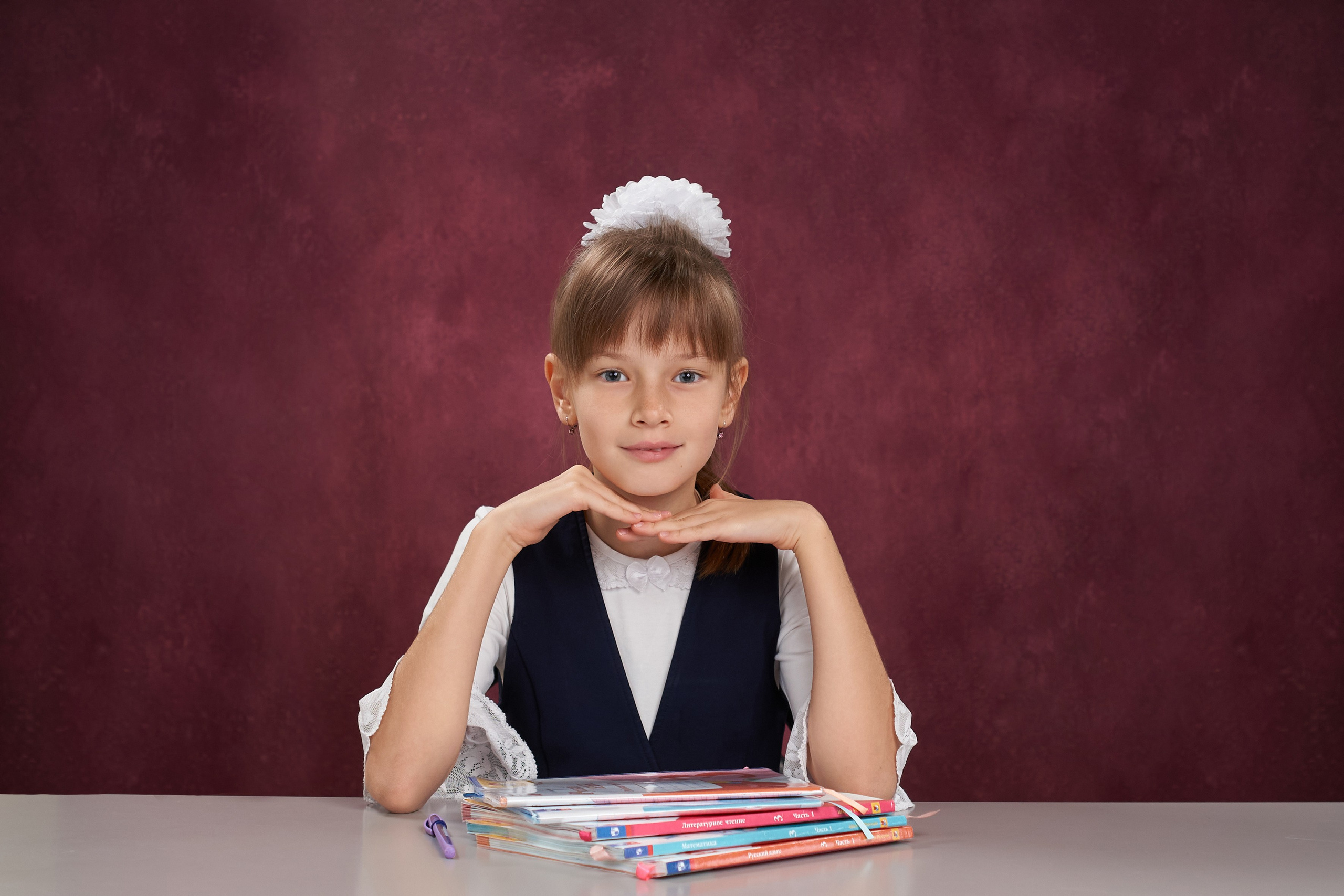 Портреты и фоны. Начальная школа. Childrenfoto.ru