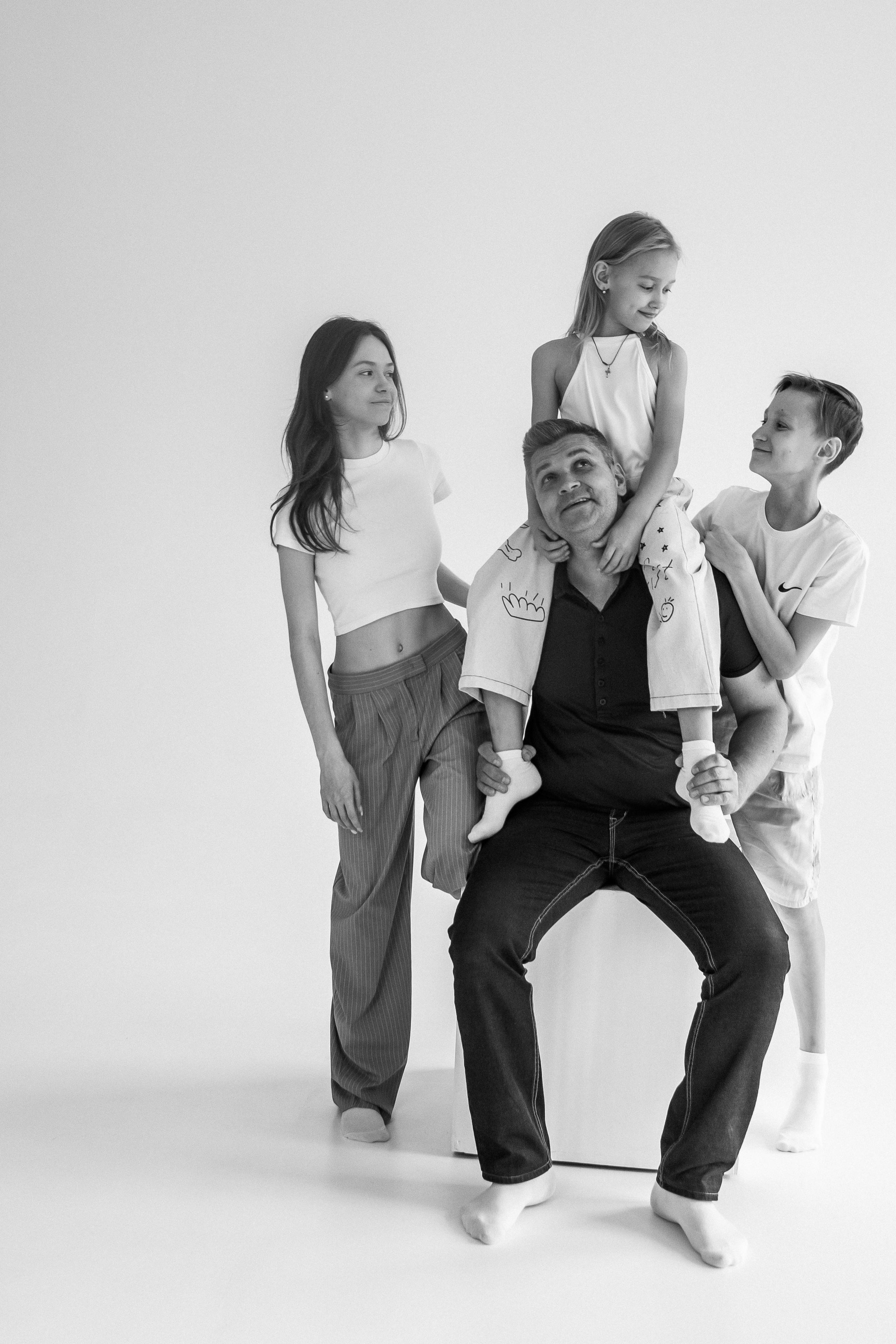 Семейная минималистичная фотосессия. Семейный и детский фотограф Кущ Наташа