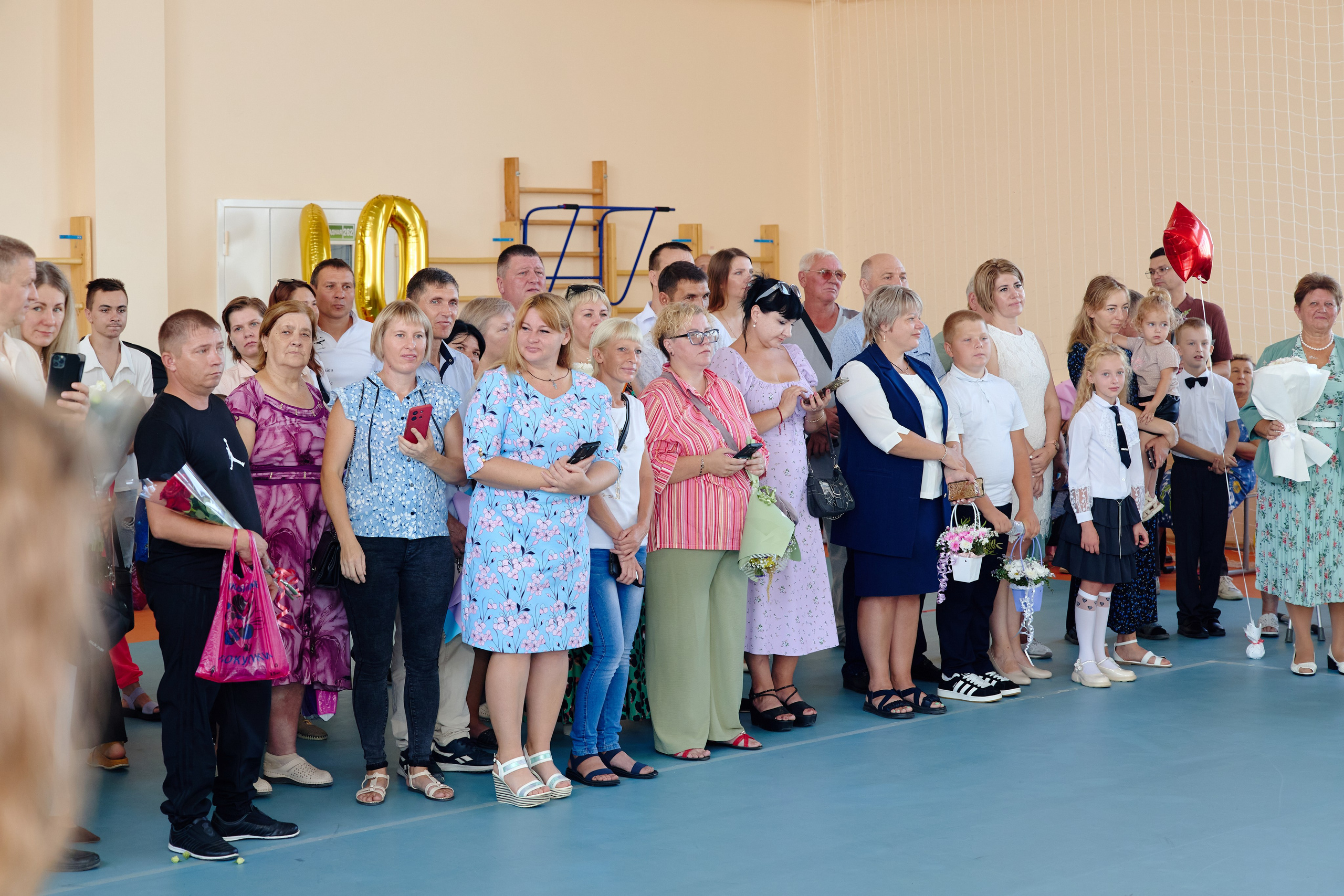 Съемка на 1 сентября. Фотограф Выпускные альбомы Таганрог Сергей Коробченко