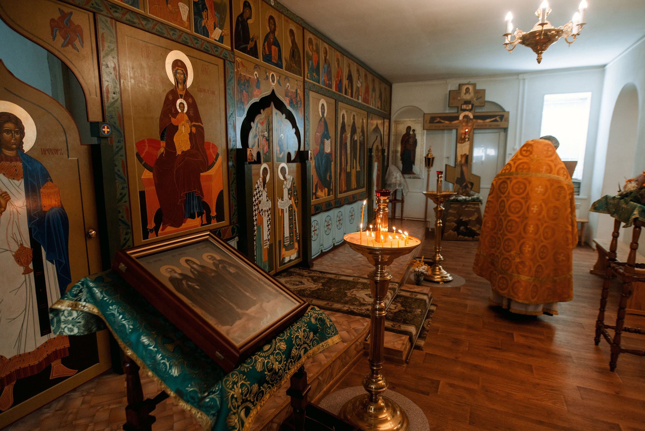 Крещение Даши и Алены. Семейный документальный фотограф в Волгограде Мариэта Додина