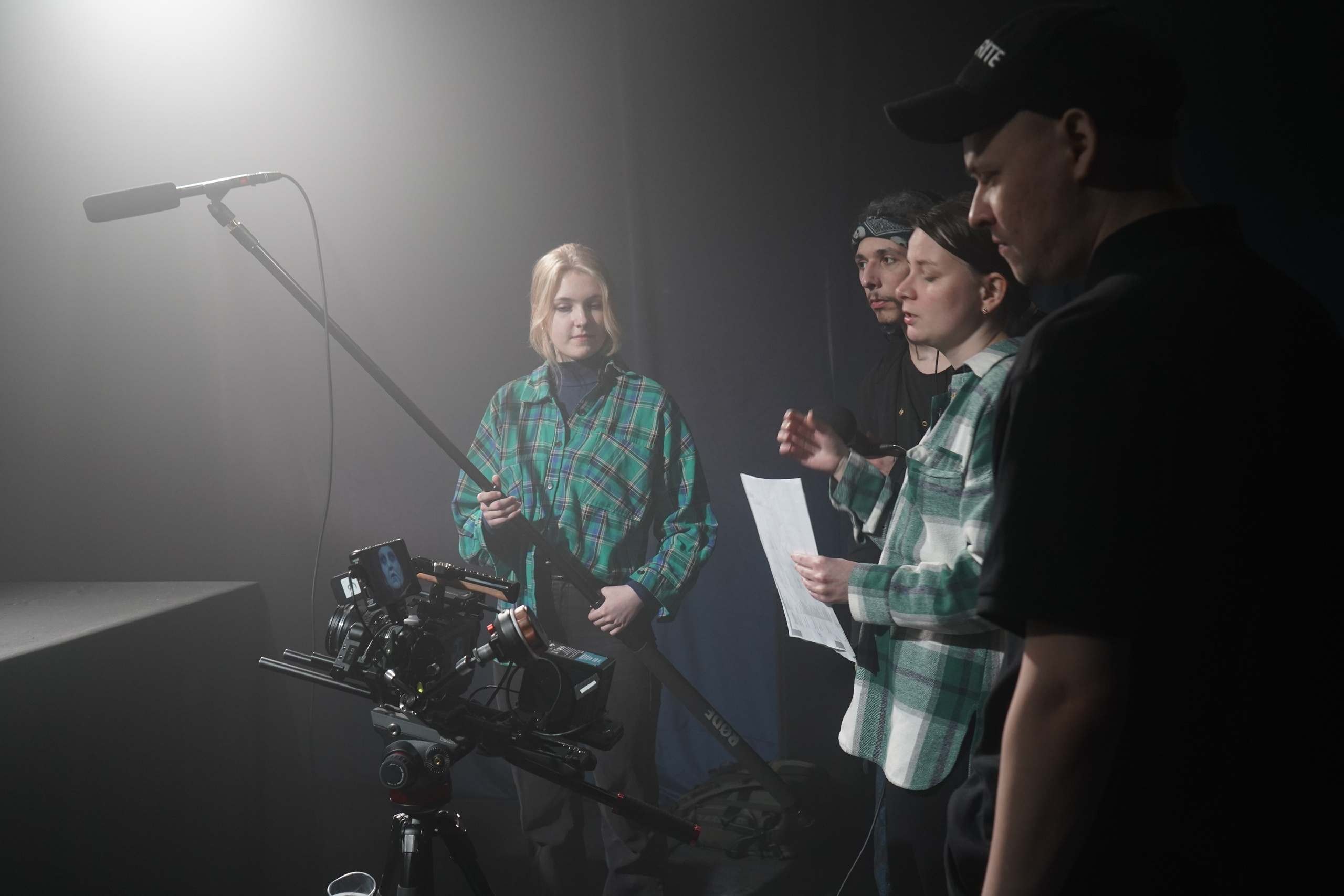 К/м Экзистенциальные ножницы (реж. Н.Григорьева). Главная