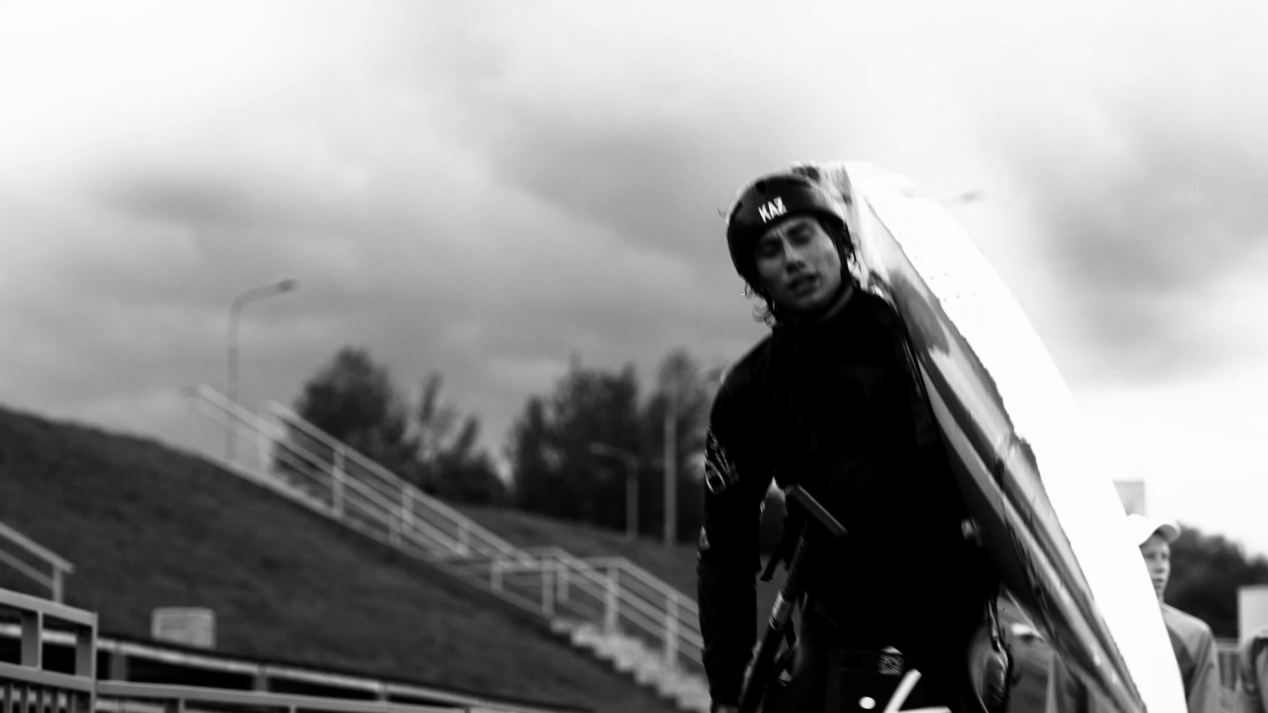 Коммерческий видеограф в Москве Данила Кузьменко