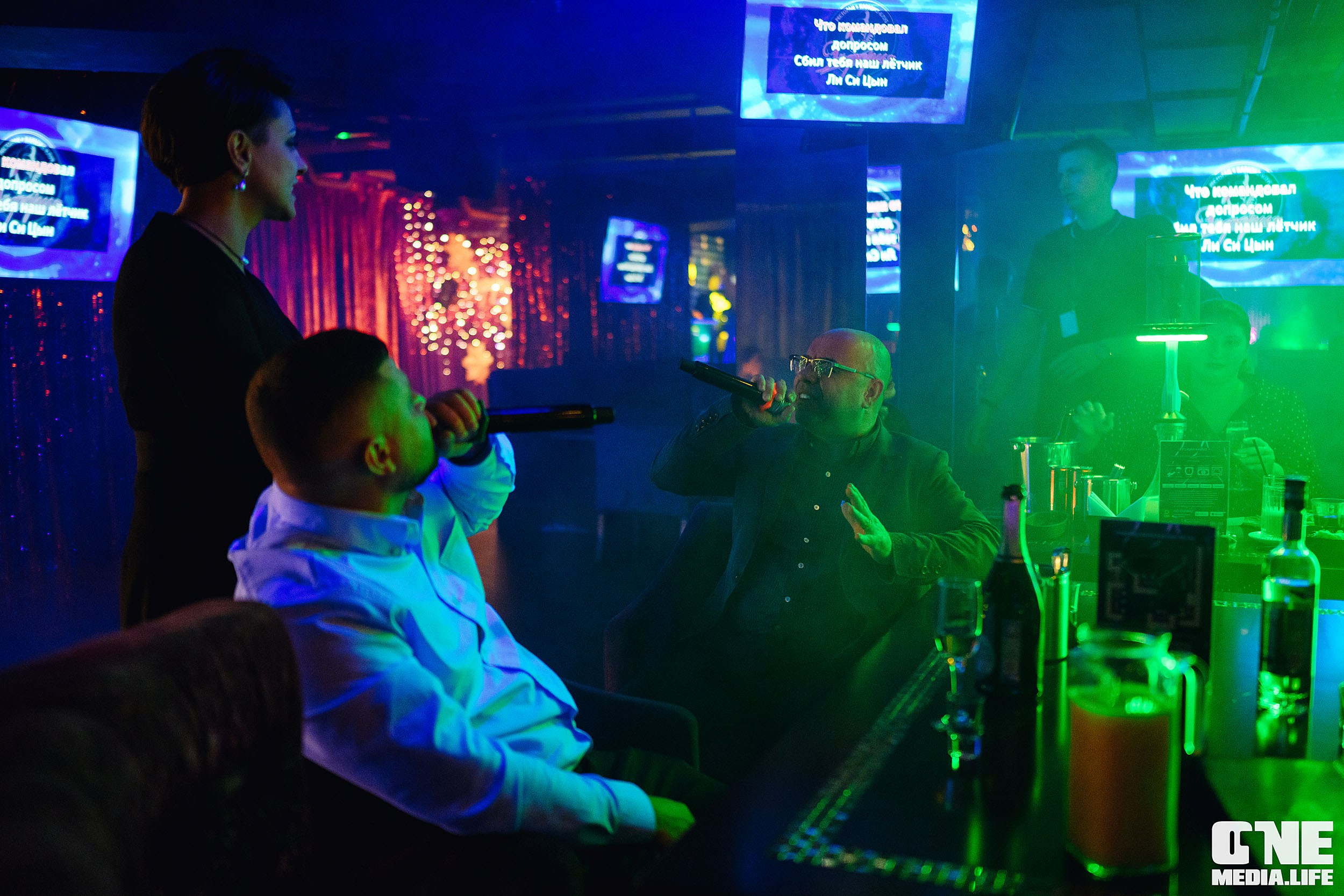 Фоторепортаж из караоке-клуба Эйфория. One Media Life: фоторепортажи, фотоотчеты с мероприятий и заведений