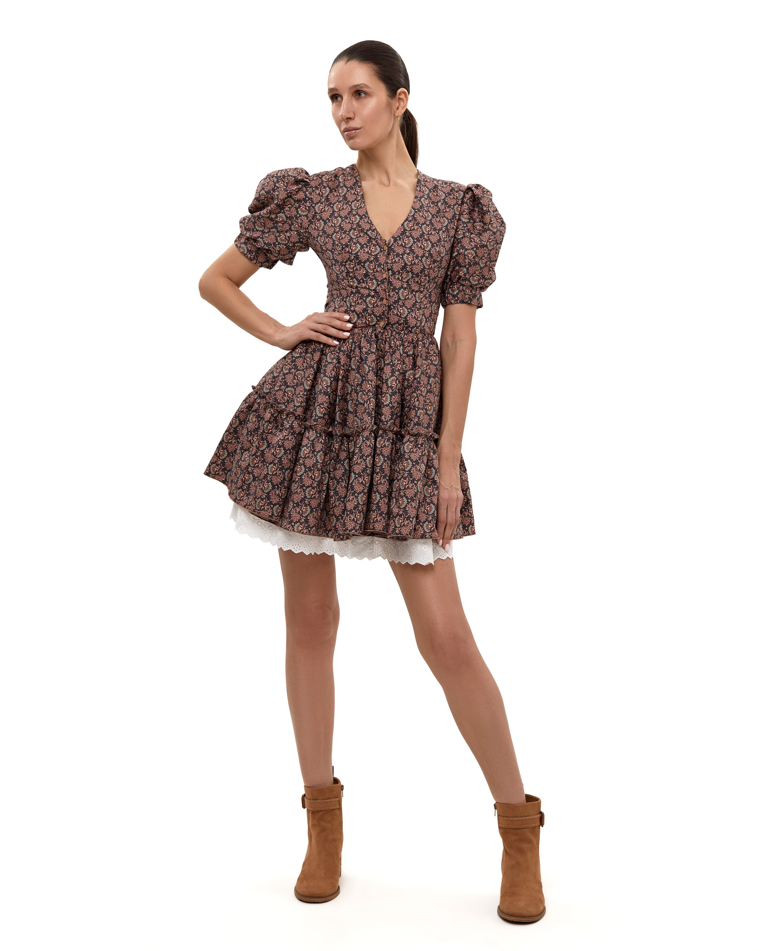 Каталог. Фотограф для брендов одежды и маркетплейсов в Москве