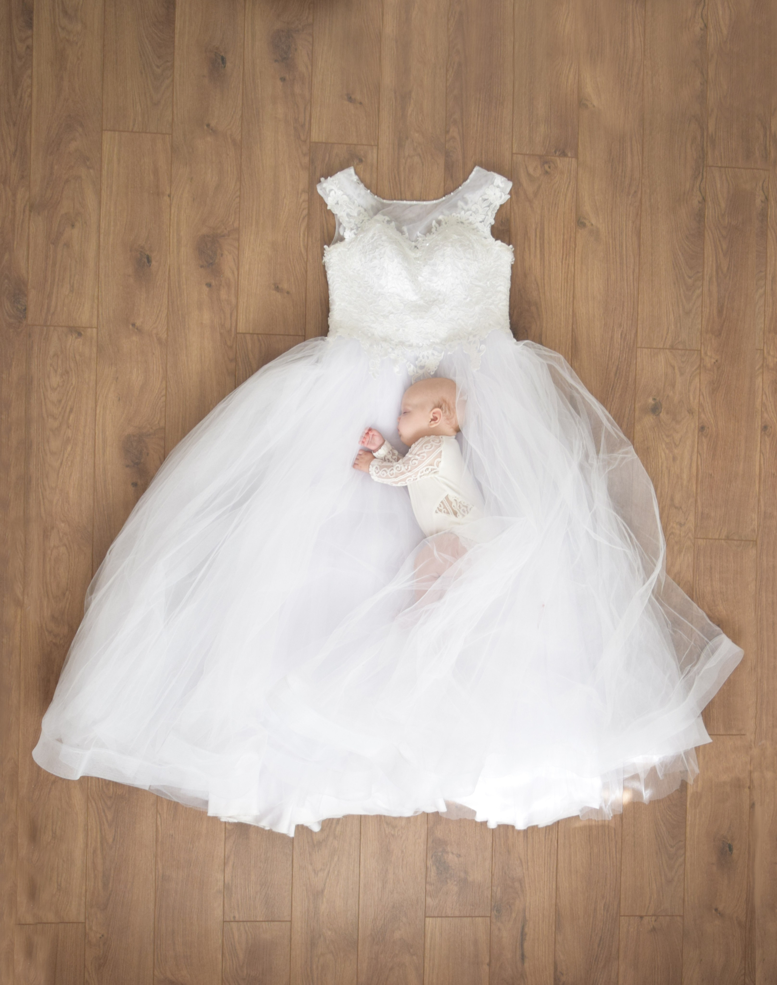 Полина платье. Семейный и детский фотограф в Михайловке Татьяна Лестьева