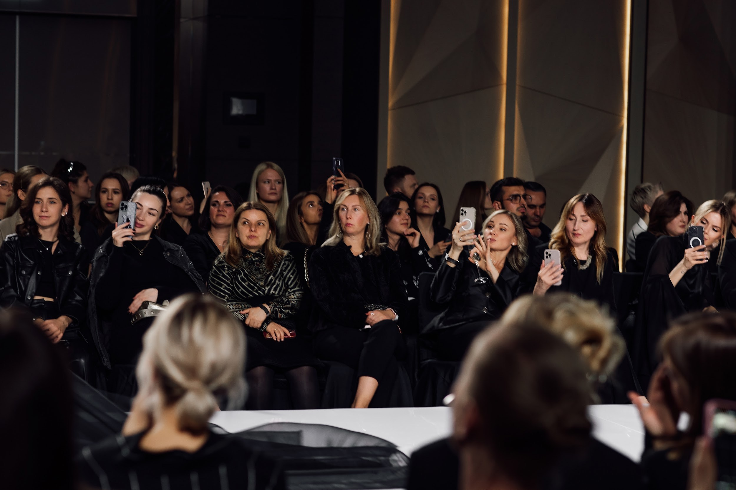 VISION. Любовь Чуляева — свадебный фотограф в Москве и Европе