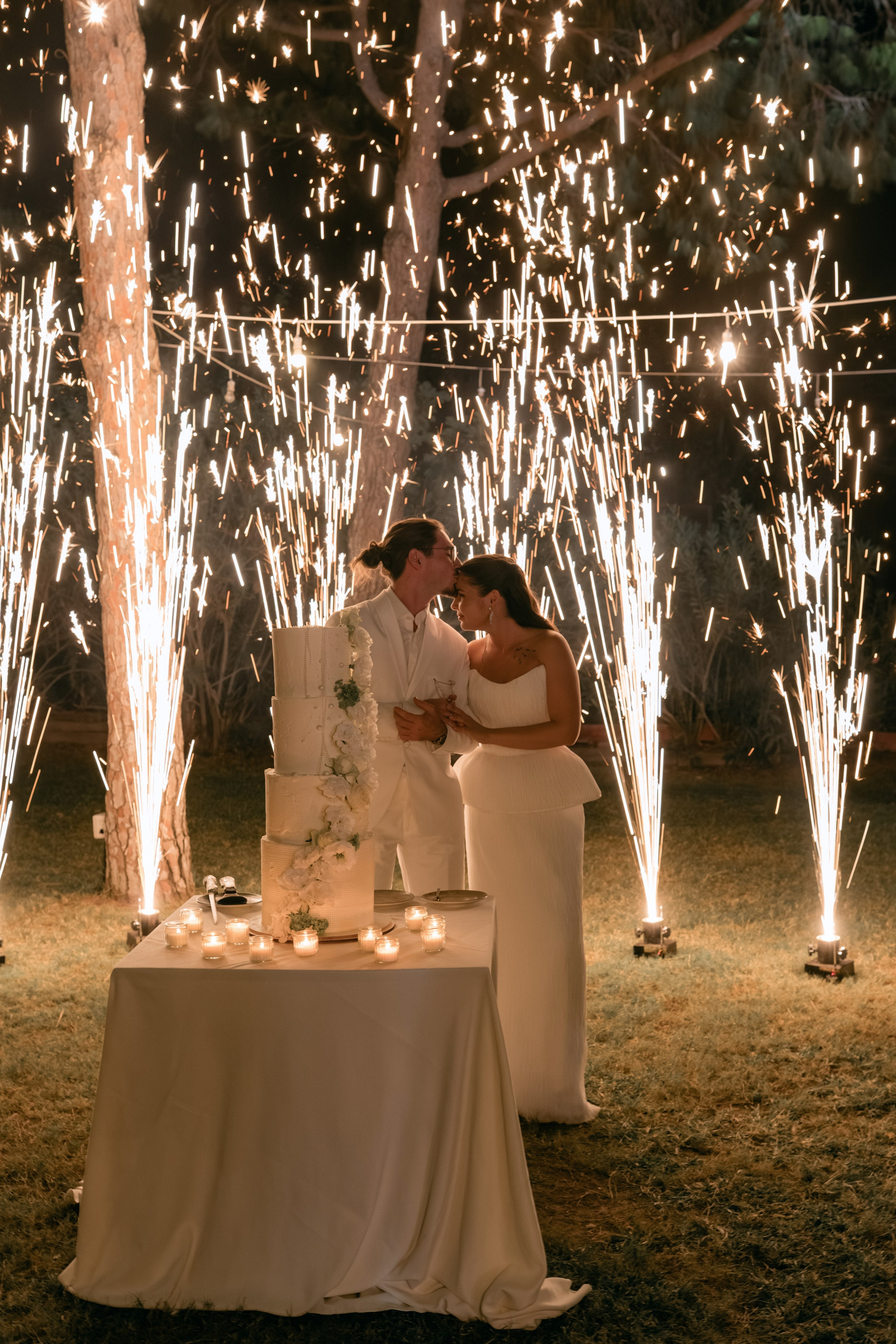 Once in October. Wedding & Documentary Photographer based in Nuremberg — available across Europe & Turkey | Vitalii Nasonov