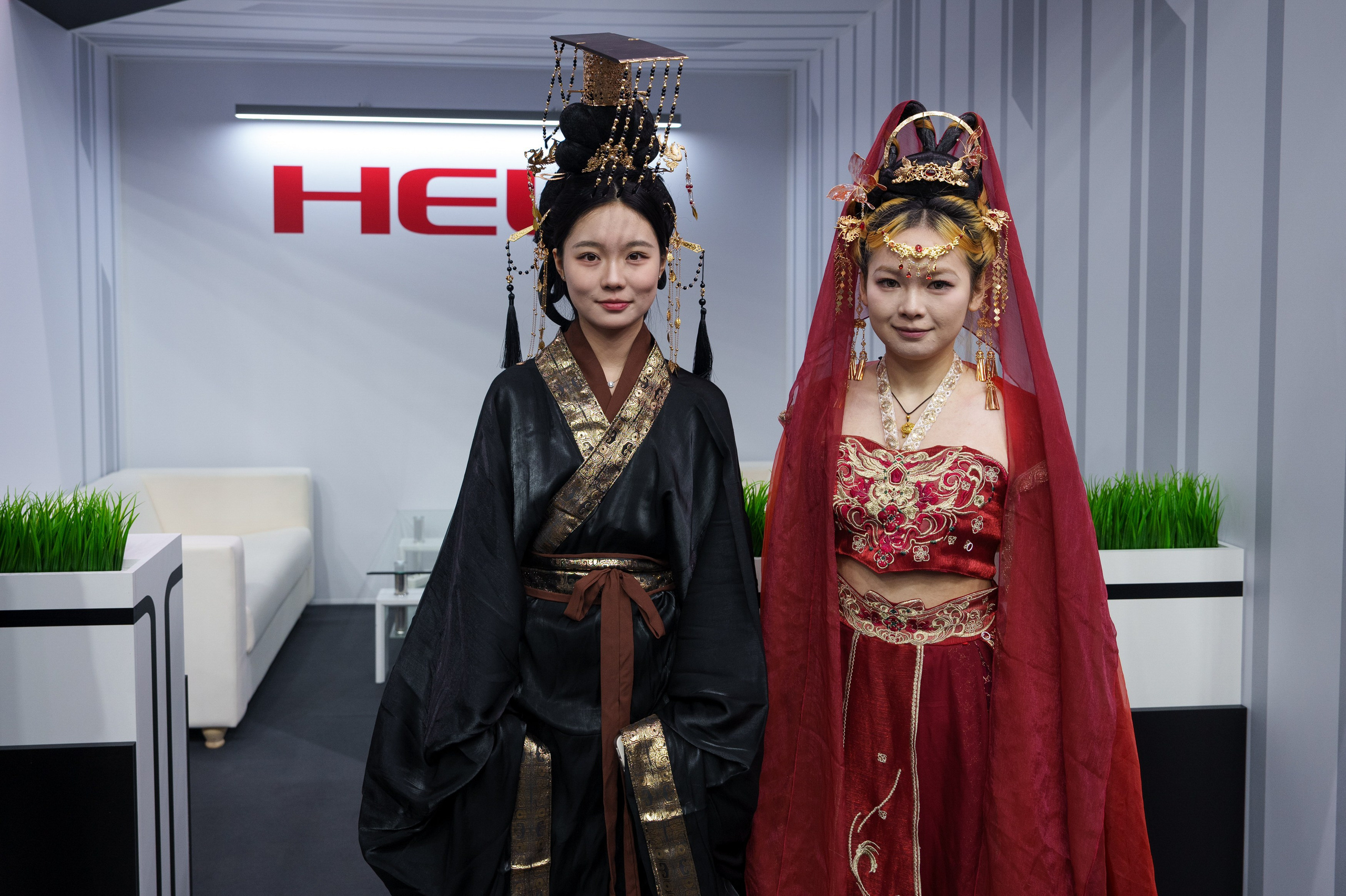 HELI. Стенд в Крокус Экспо. Фотограф Саша Блюз