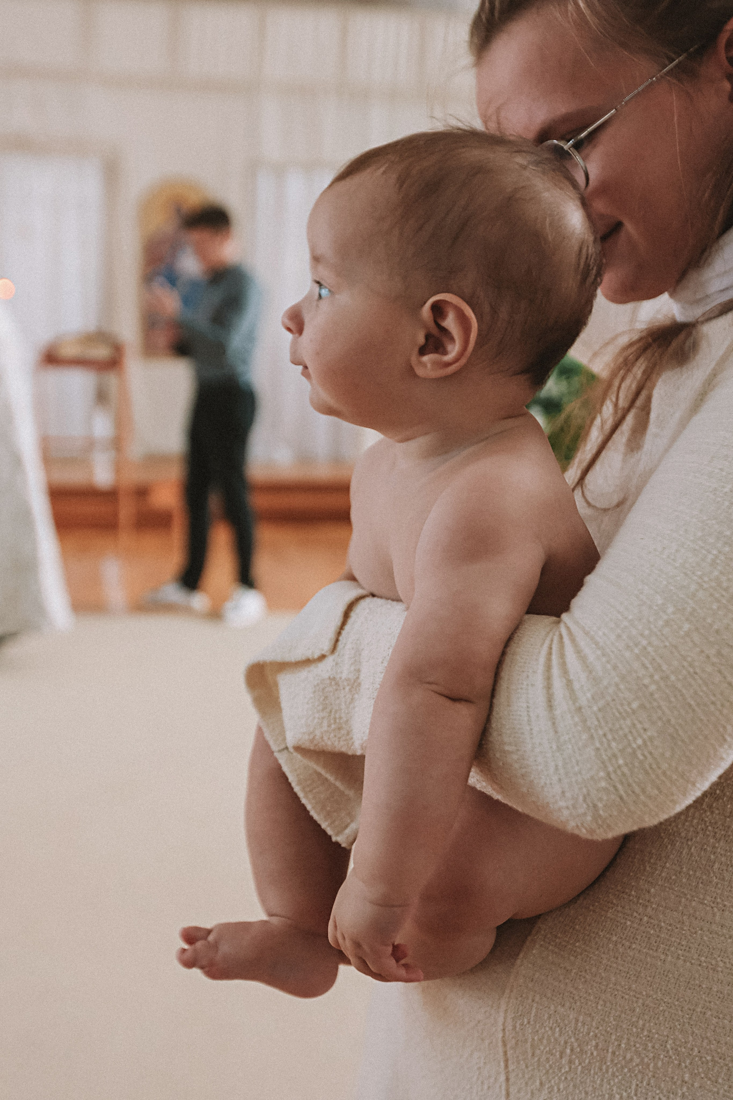 Крещение церковь около моста влюбленных. Семейный фотограф Тюмень, фотограф на роды Салмина Мария