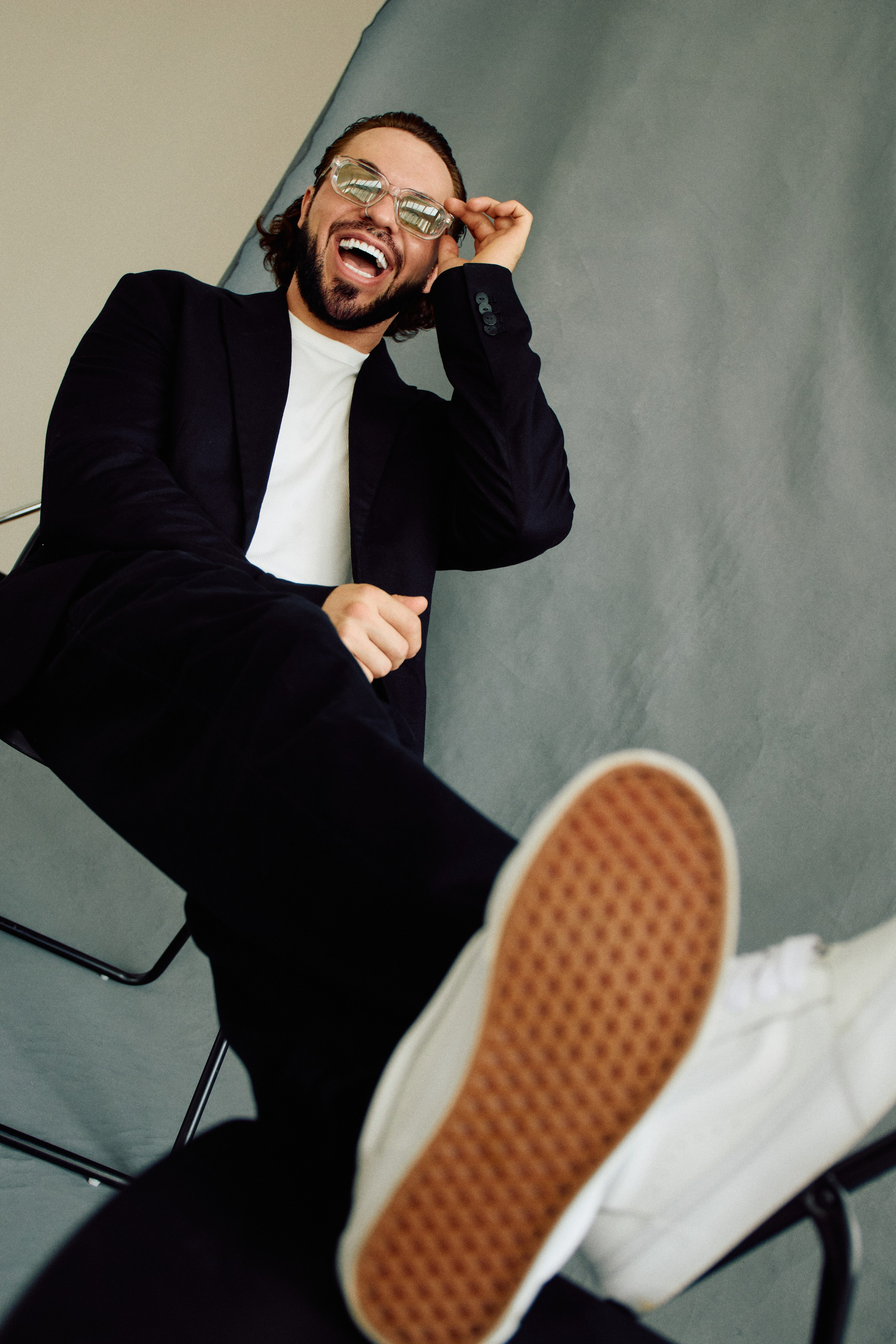 LeoN. Олег Левенков портретный и фешн фотограф