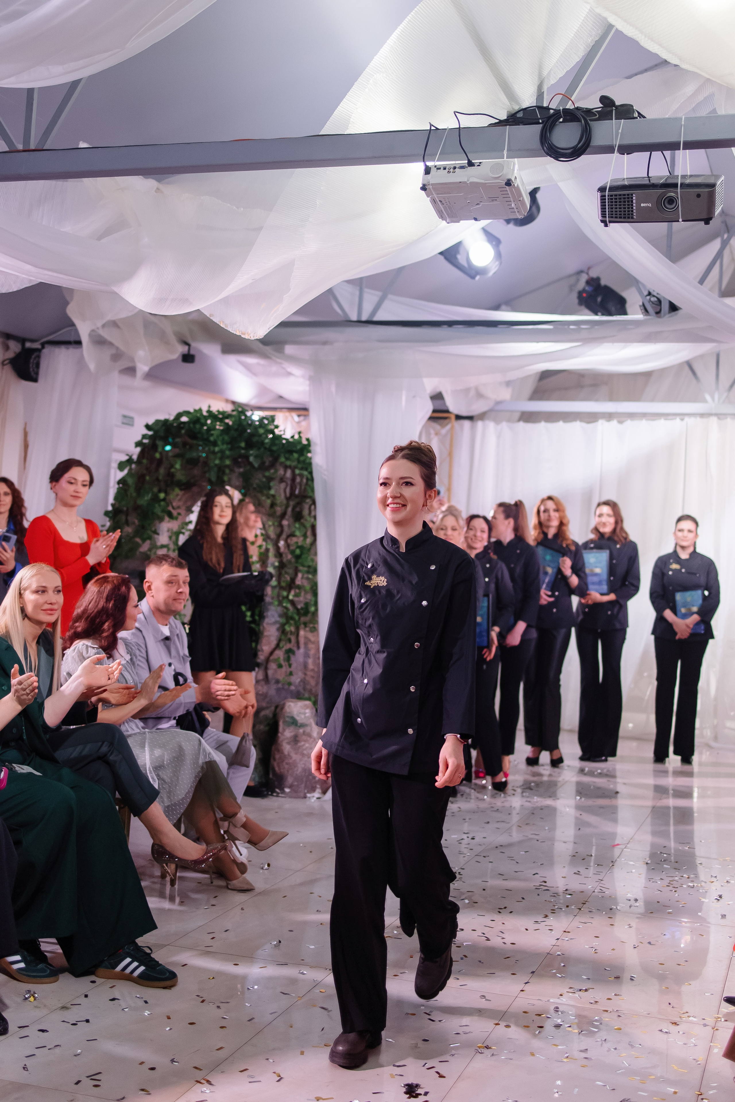 Шоу тортов 2. Свадебный фотограф