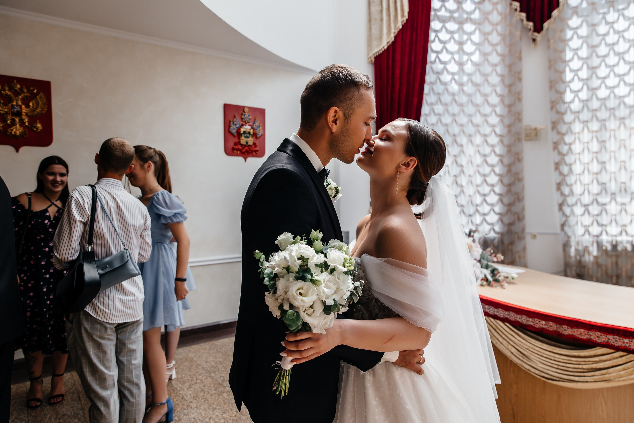 Анонс свадьбы для Романа и Алены. Свадебный фотограф в Крыму и Севастополе Ольга Баскакова