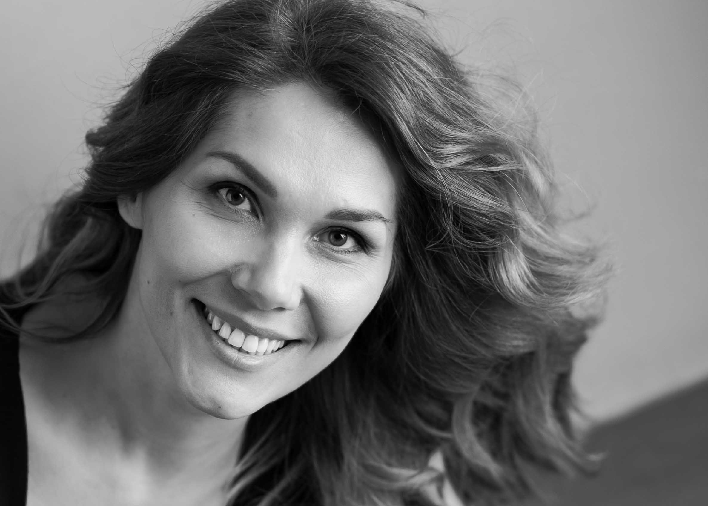 Женский портрет 35+. Женский портретный фотограф 35+ Воронеж. Добро пожаловать в магию ЧБ портрета