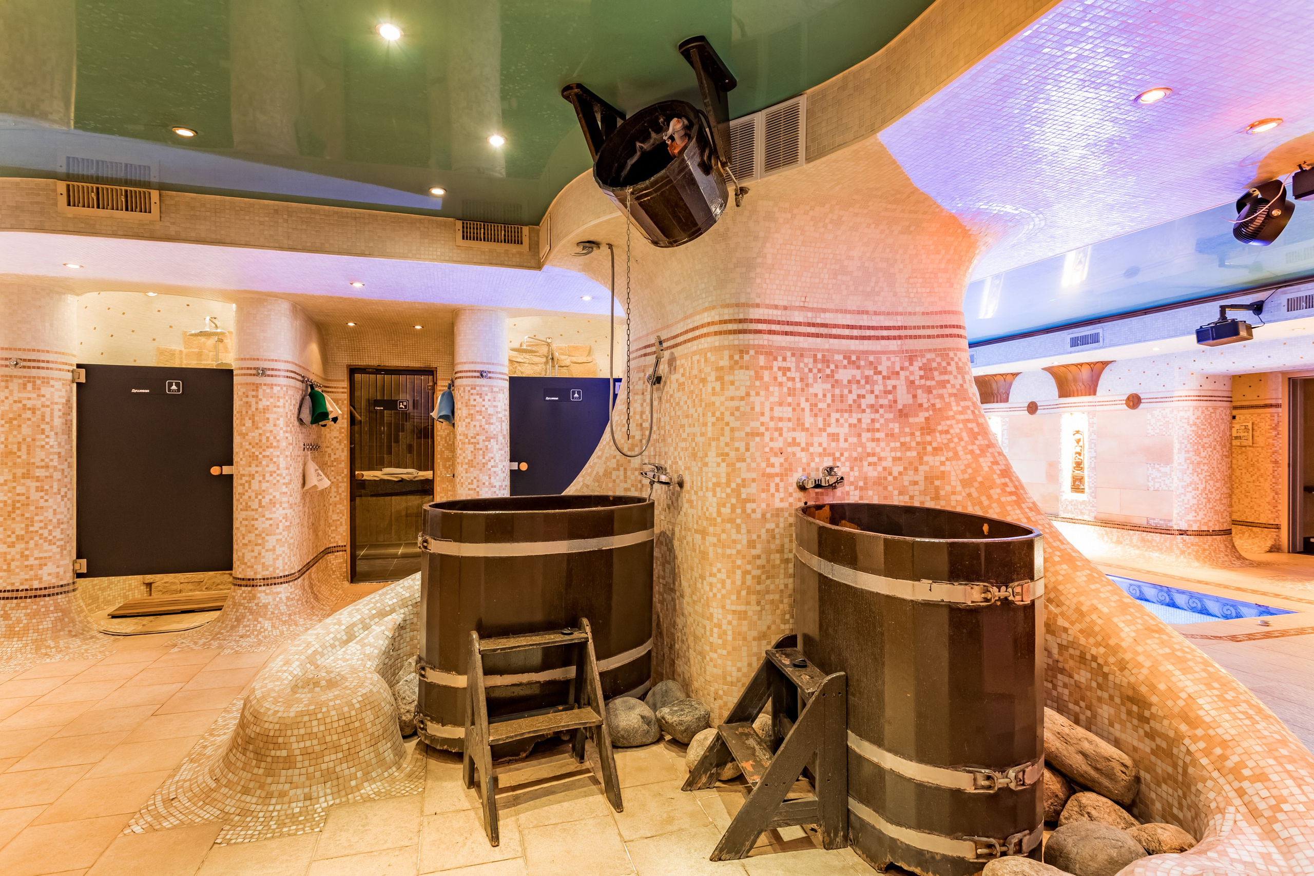 Фотосъемка для аквазоны Фараон на Ленинском проспекте. Интерьеры, Контент, Портреты | Фотограф в Москве Дани Терно