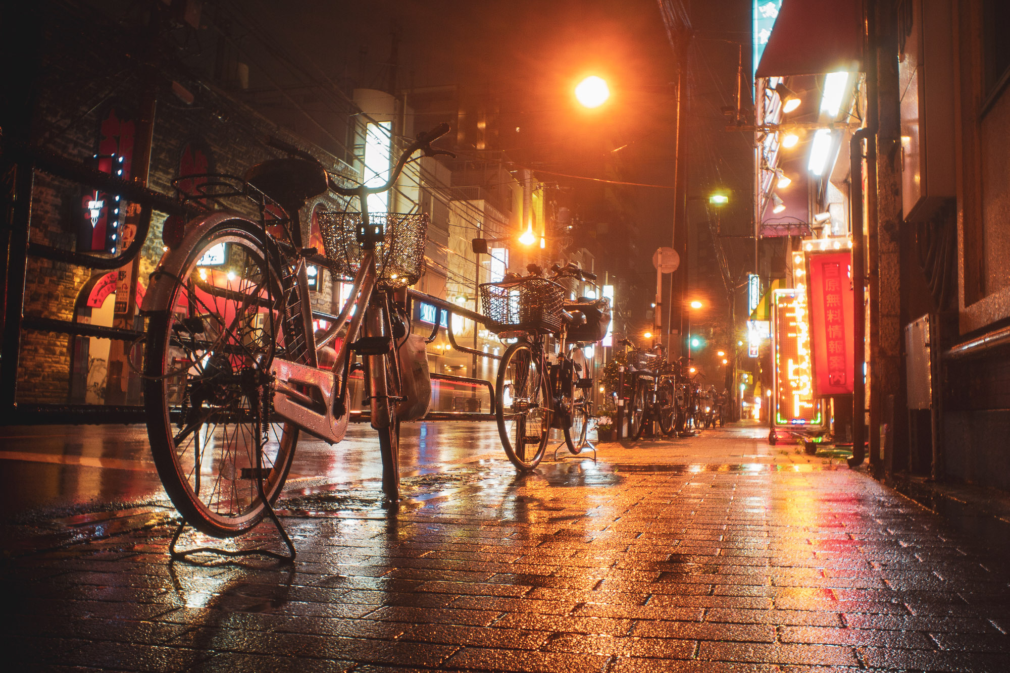 Фотографии из Книги "FLASHBACK". Рекламный и коммерческий фотограф | Георгий Романов