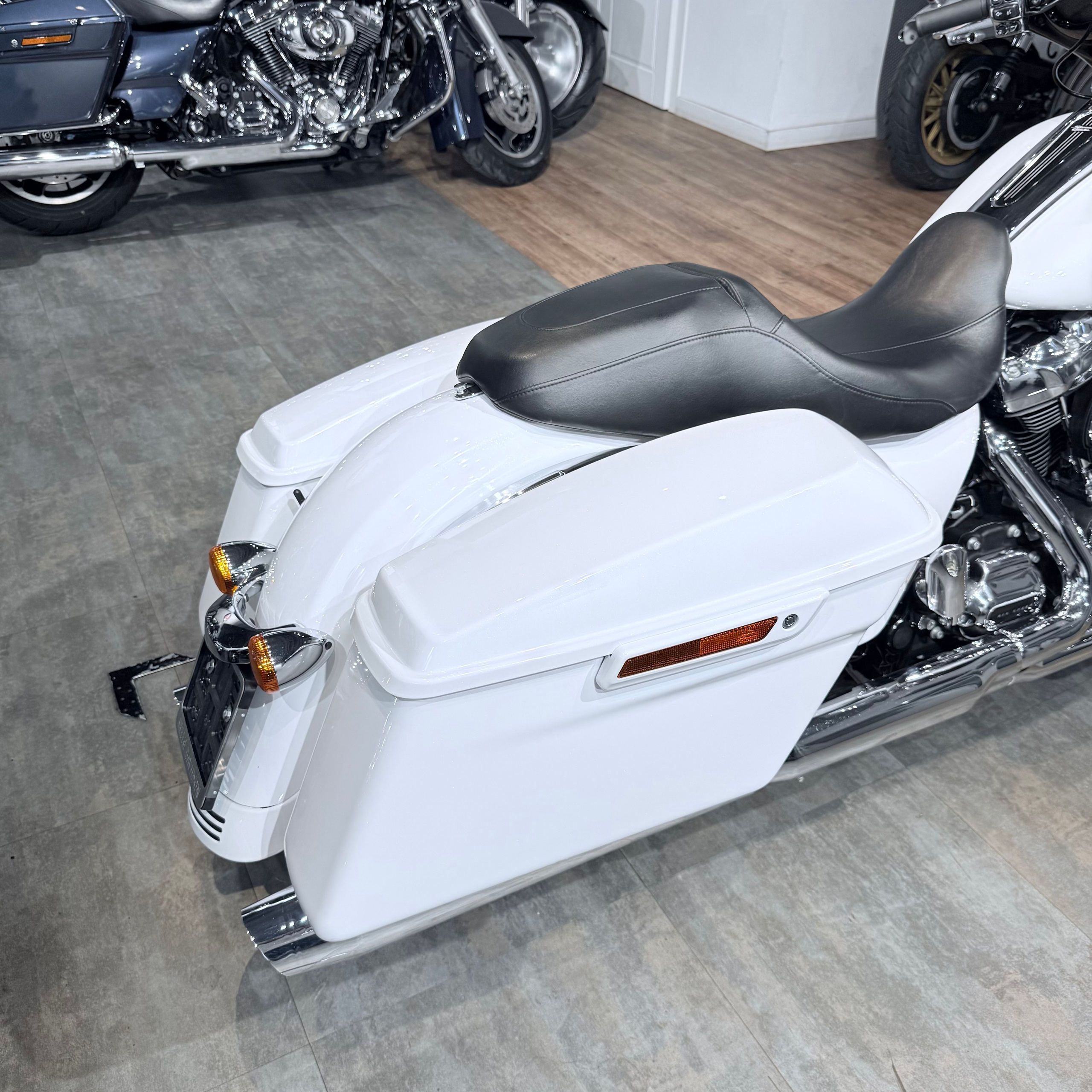 Мотоциклы Harley-Davidson 2017 Street Glide 107 АВS ICE (Touring) — купить мотоцикл. Hello Davidson, Москва. Только хорошие мотоциклы…