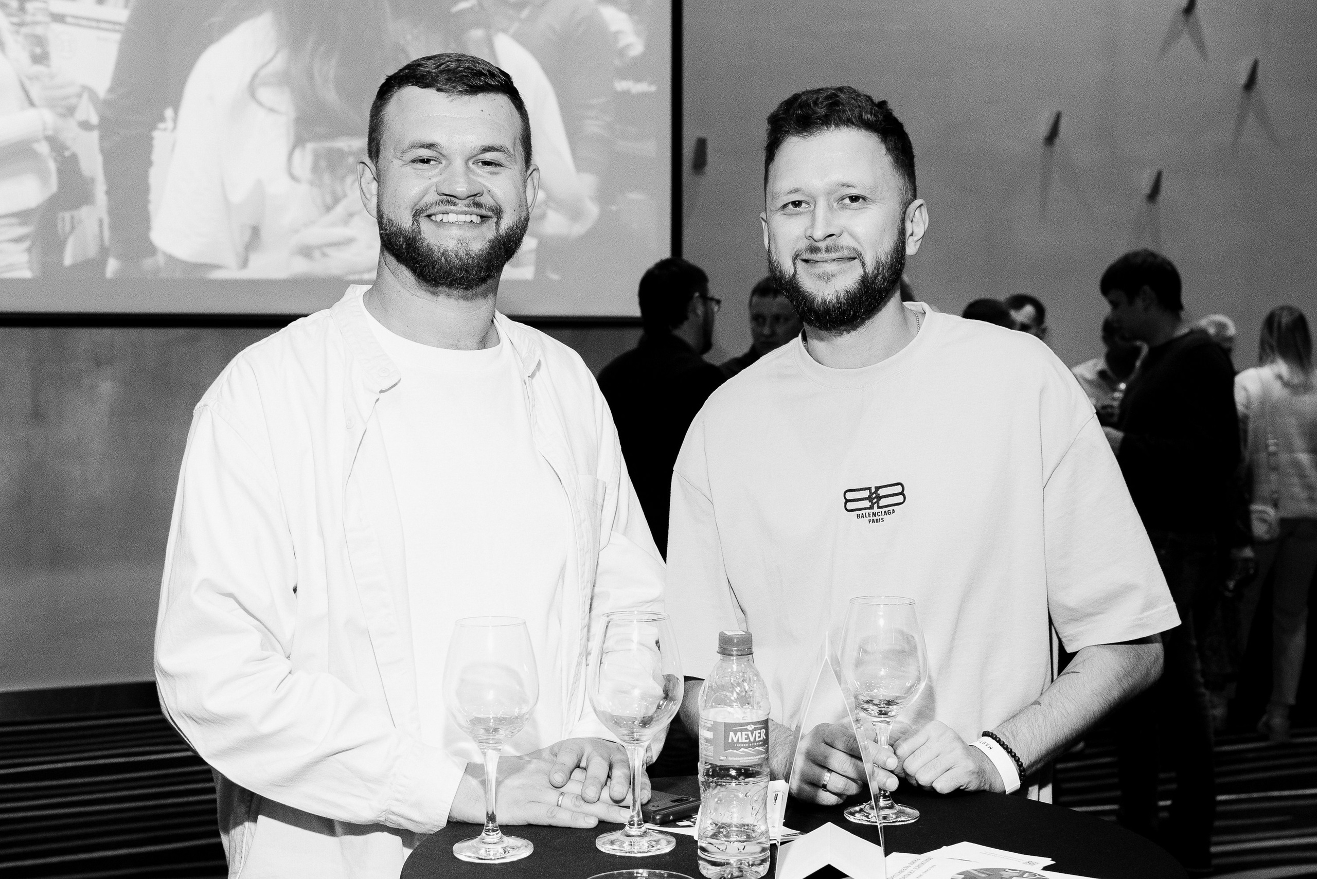 ФЕСТИВАЛЬ ВИНА И КРЕПКИХ НАПИТКОВ МАВТ-ВИНОТЕКА. Репортажный фотограф Зуев Роман г. Челябинск