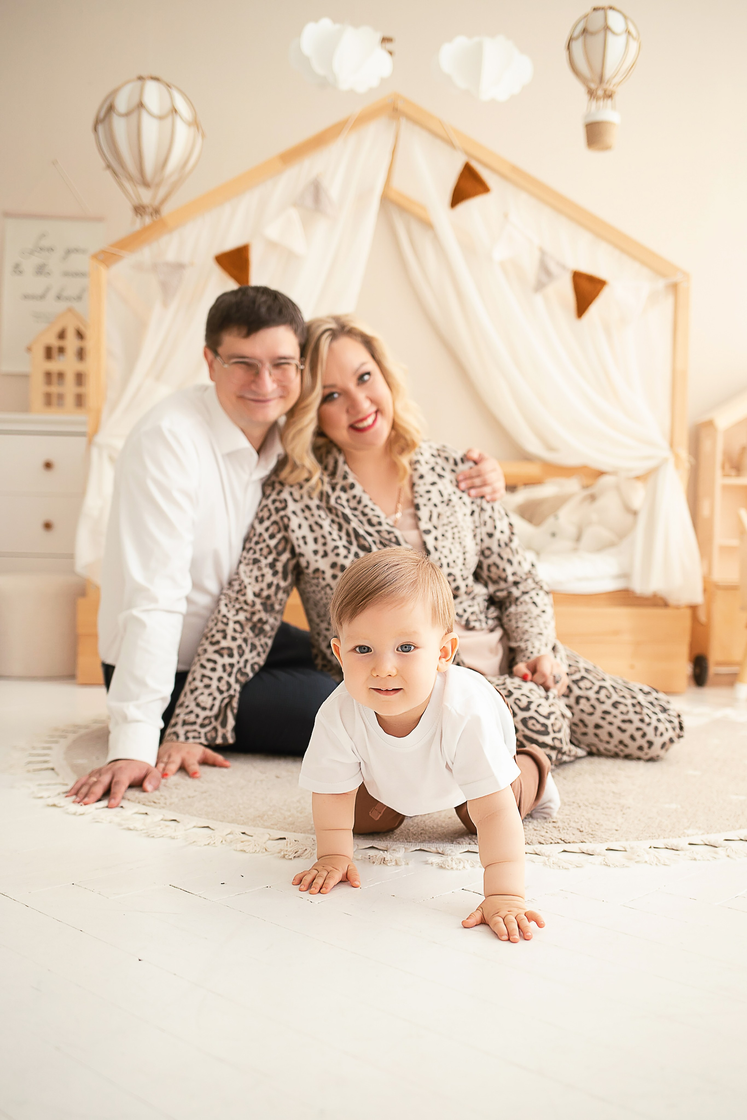 Детская, семейная фотосессия. Фотограф новорожденных в Новосибирске