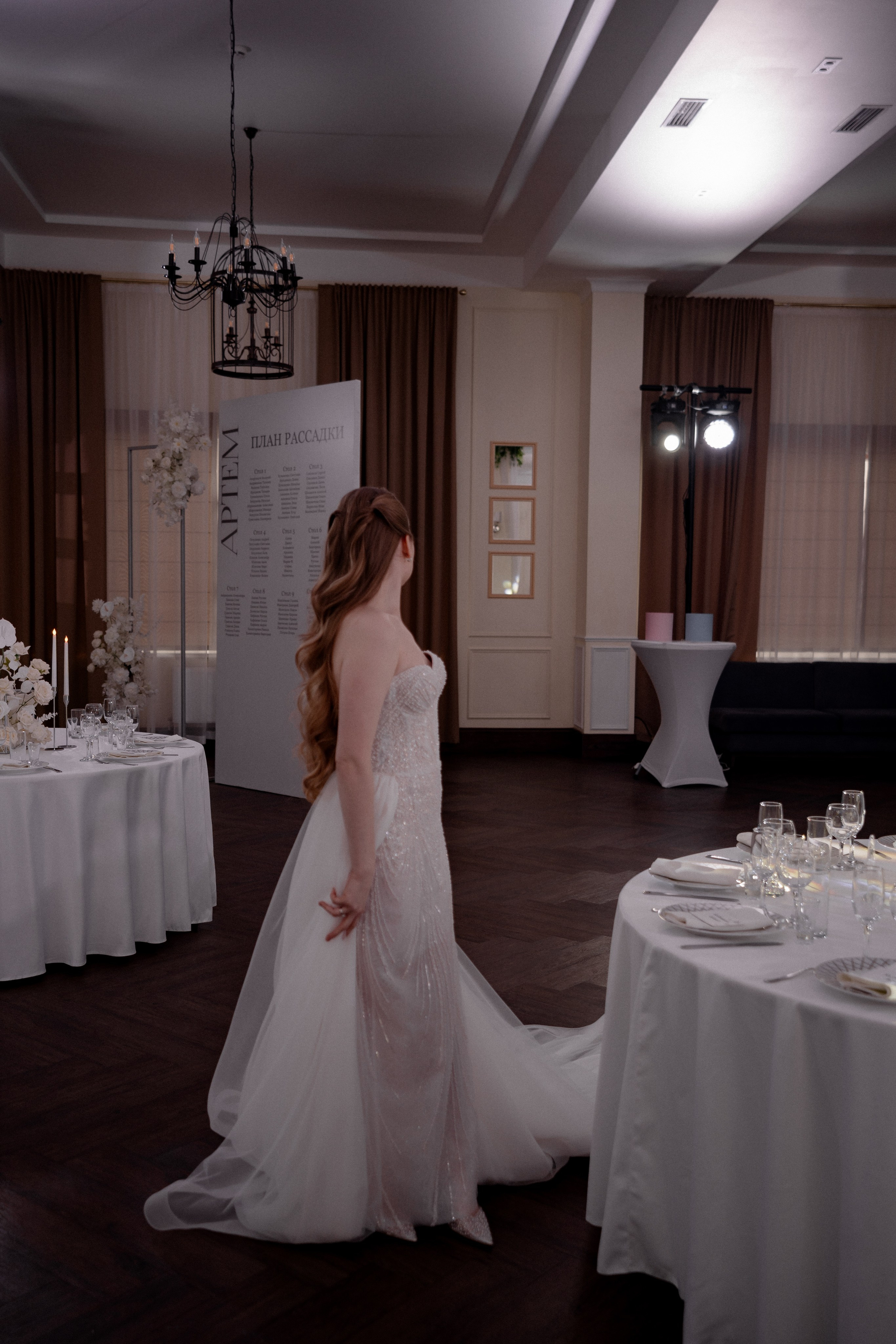 СВАДЕБНАЯ СЬЕМКА СБОРОВ В ОТЕЛЕ И ВЫЕЗД НА ЦЕРЕМОНИЮ (СНЯТО В СИБИРЕ В НИЖНЕВАРТОВСКЕ). Профессиональный фотограф, Санкт-Петербург — Виктория Богомолова