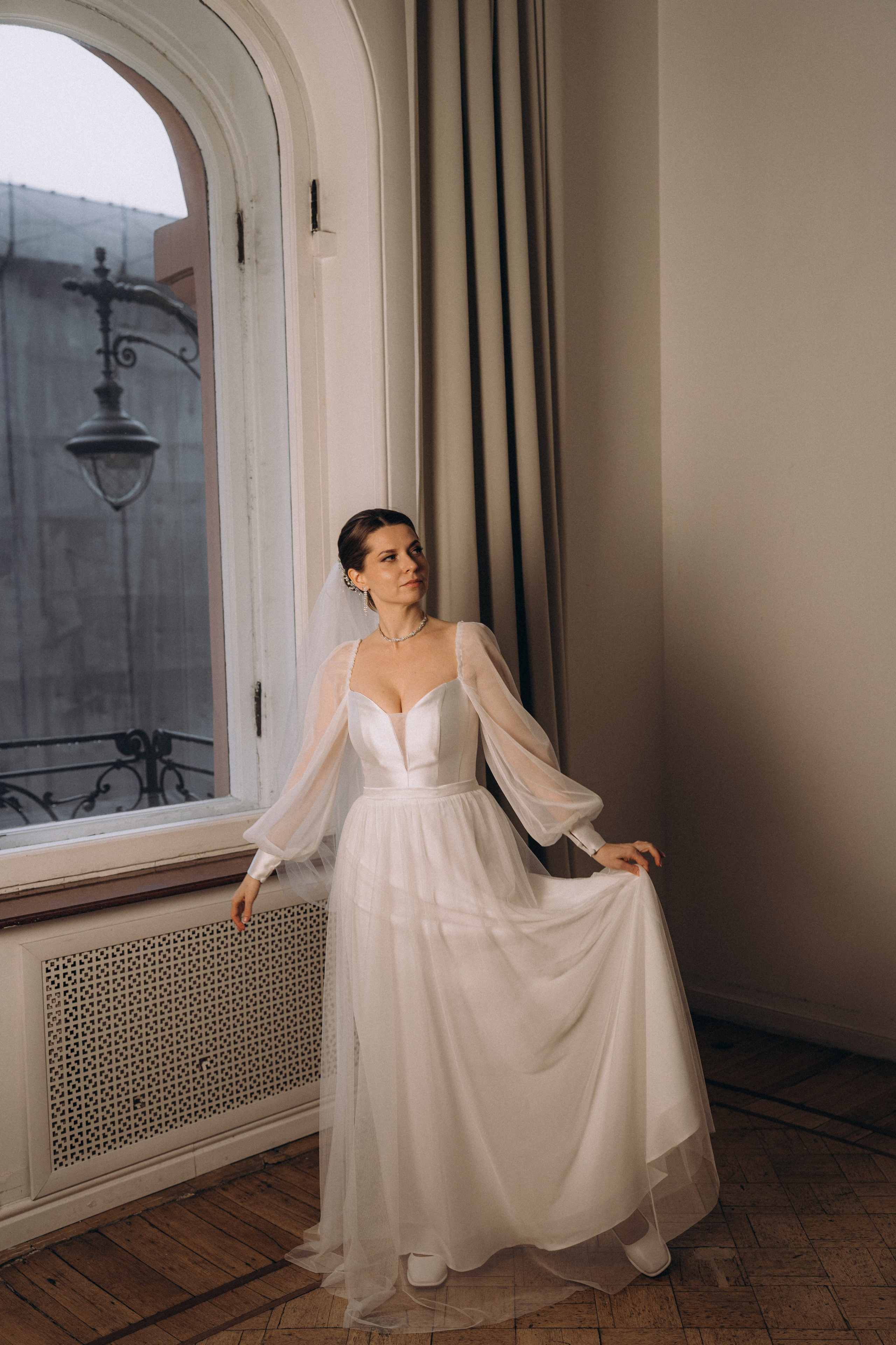 СВАДЕБНАЯ СЬЕМКА ВО ВТОРОМ ДВОРЦЕ (ДЕКАБРЬ) ТАКЖЕ СЬЕМКА В СТУДИИ НА ЧЕРНЫШЕВСКОЙ. Профессиональный фотограф, Санкт-Петербург — Виктория Богомолова