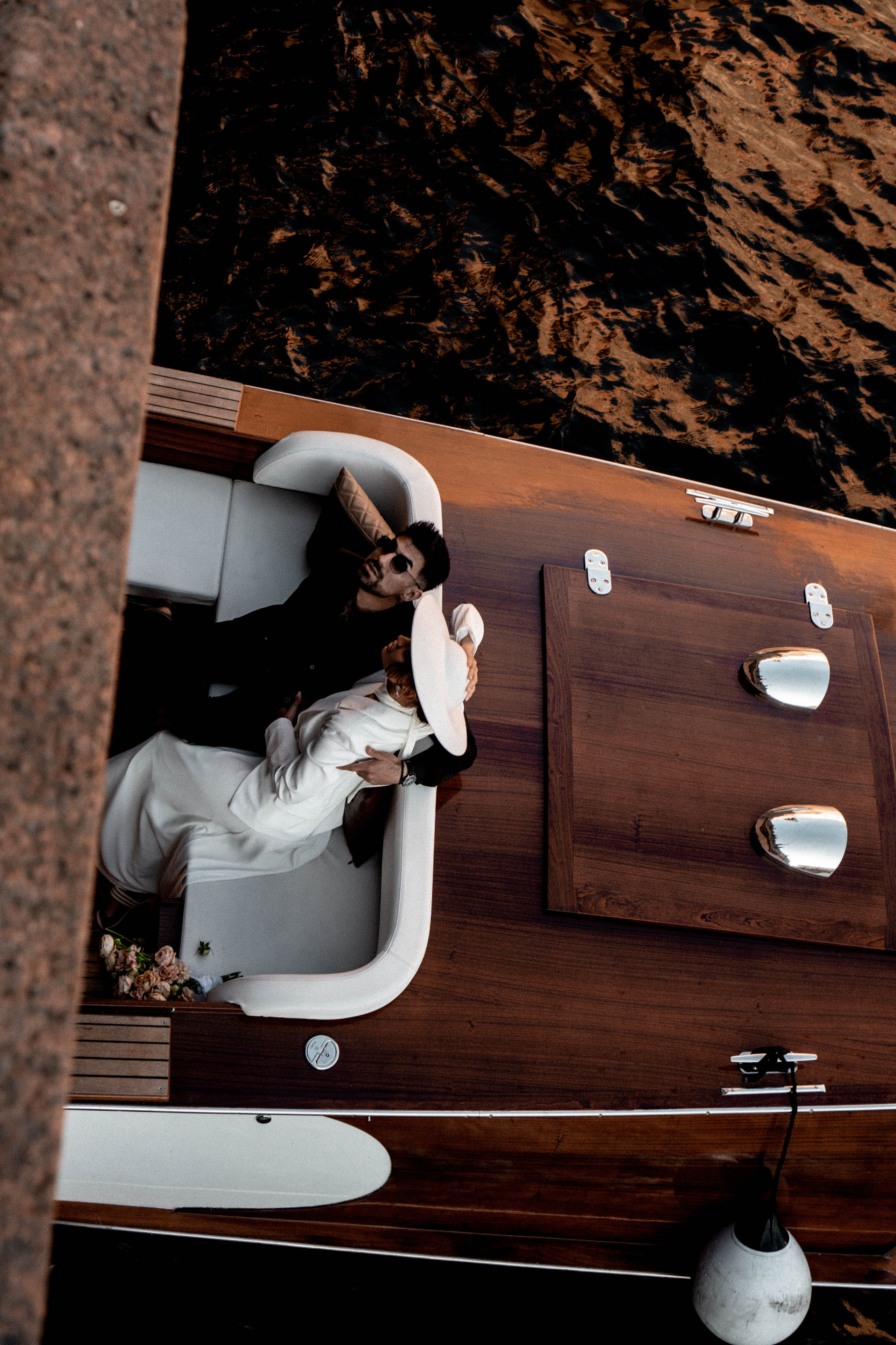 СВАДЕНБНАЯ СЬЕМКА НА КАТЕРЕ ПО КАНАЛАМ САНКТ-ПЕТЕРБУРГА И В АКВАТОРИИ НЕВЫ. Профессиональный фотограф, Санкт-Петербург — Виктория Богомолова