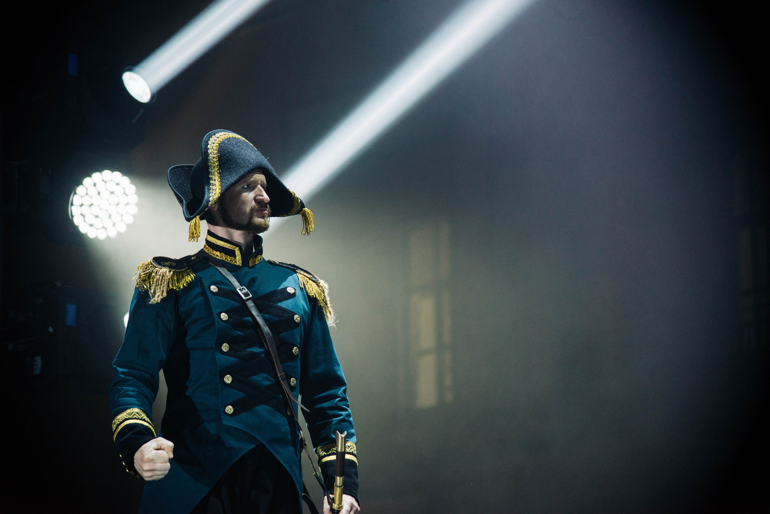 Пугачёвъ. Репортажный и портретный фотограф в Липецкой, Воронежской, Московской области Тёма Белоусов