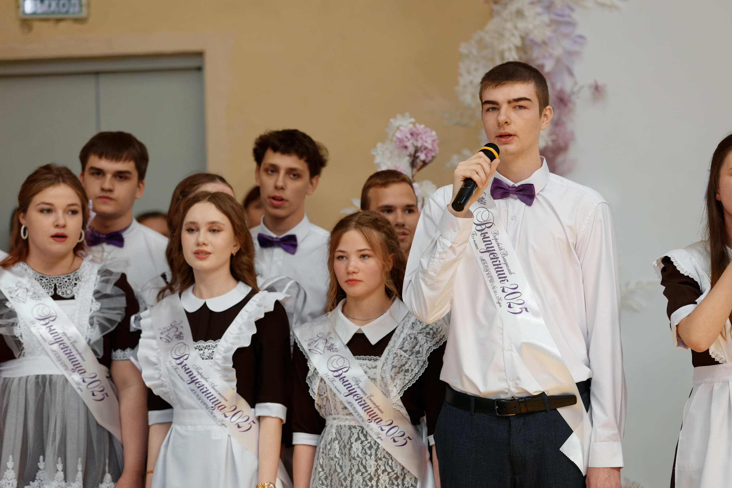 Последний звонок Школа № 42. Семейный фотограф — Макс Белогрудов